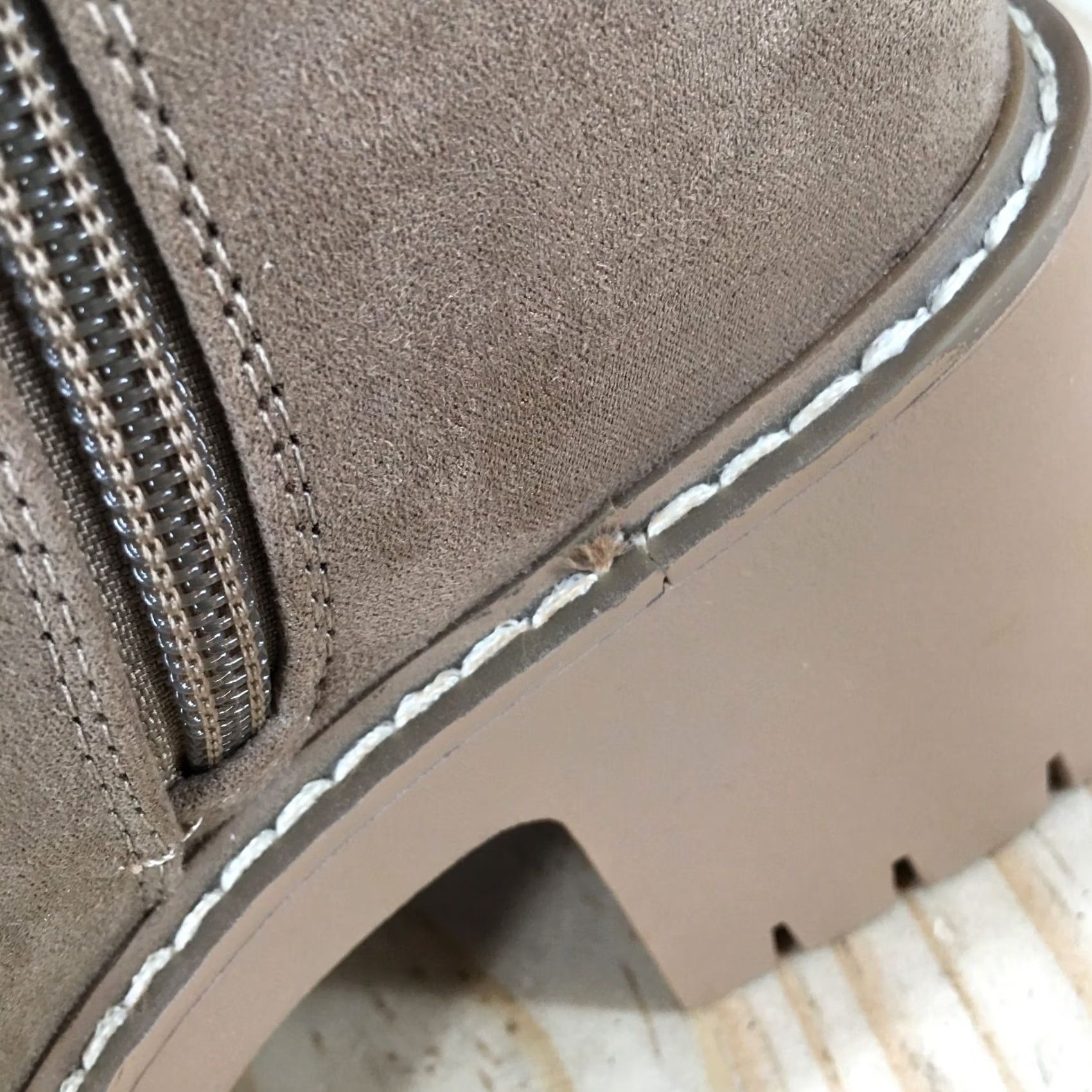 Vintage Universal Thread Boots Womens 6.5 Crispin Chelsea Zip Beige Casual Bootie Mens? No Size US 7 / IT 37 - 6 Thumbnail