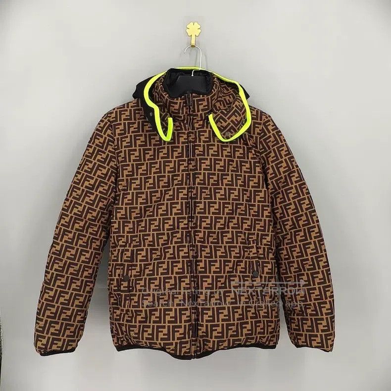 Fendi Fendi Double-Sided Monogram All-Over Printed Down Jacket w Size M / US 6-8 / IT 42-44 - 1 Thumbnail