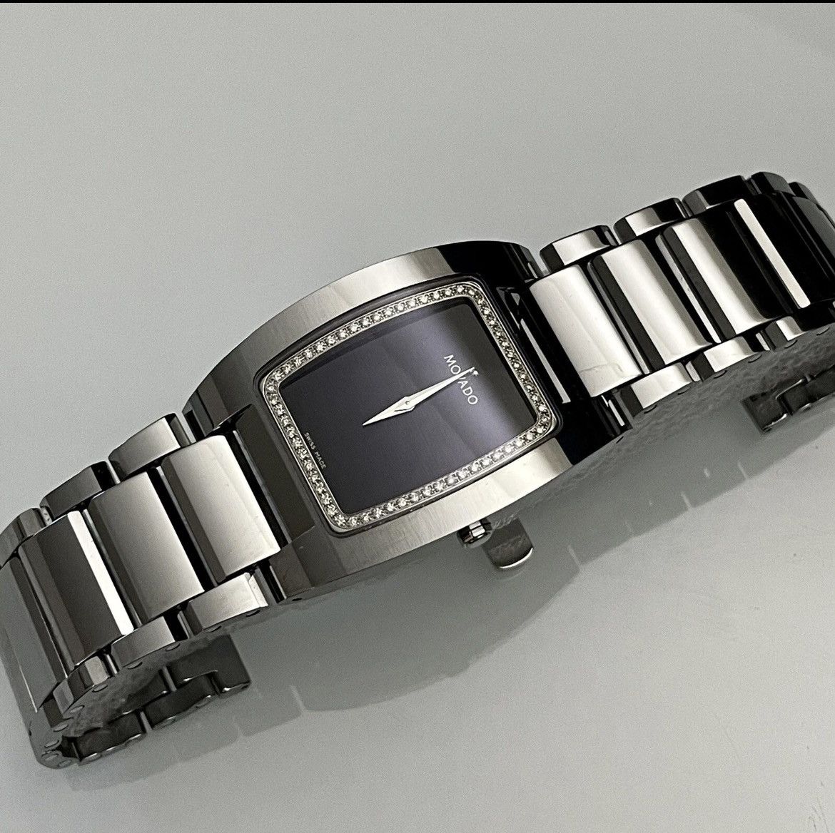 Movado Movado FIERO DIAMOND Dial Tungsten 605770 UNISEX Watch RARE Size ONE SIZE - 7 Thumbnail