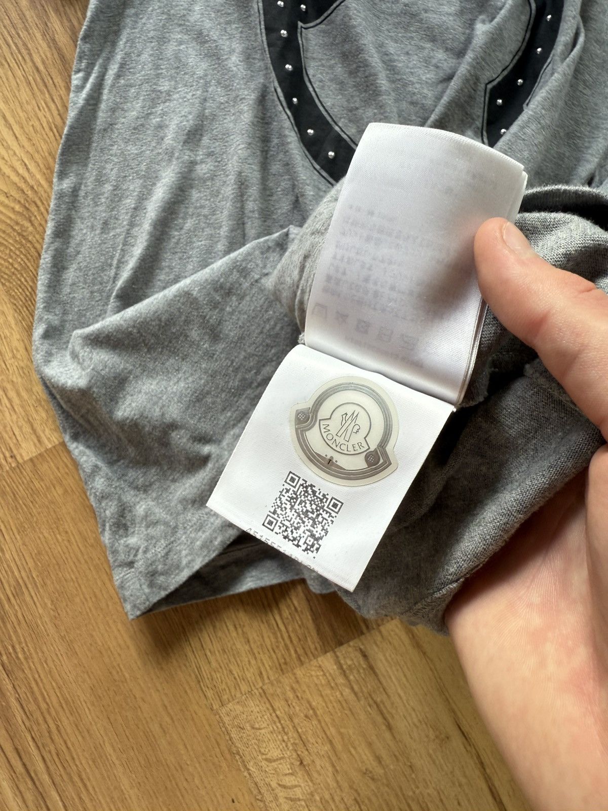 Moncler Moncler T Shirt Size US XL / EU 56 / 4 - 7 Thumbnail