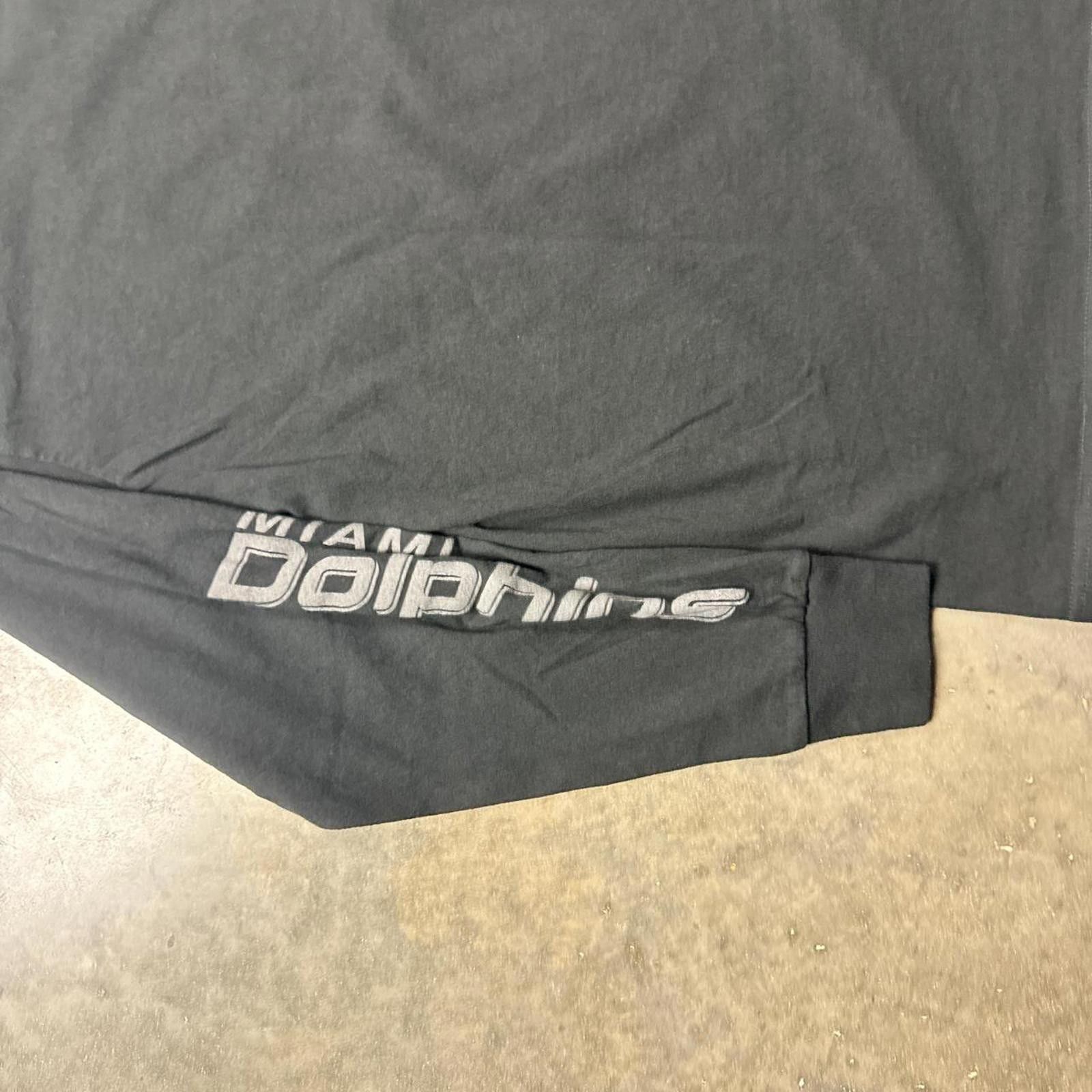 Other Majestic NFL Miami Dolphins “Go Fins” Long Sleeve T-Shirt Size US XL / EU 56 / 4 - 4 Thumbnail