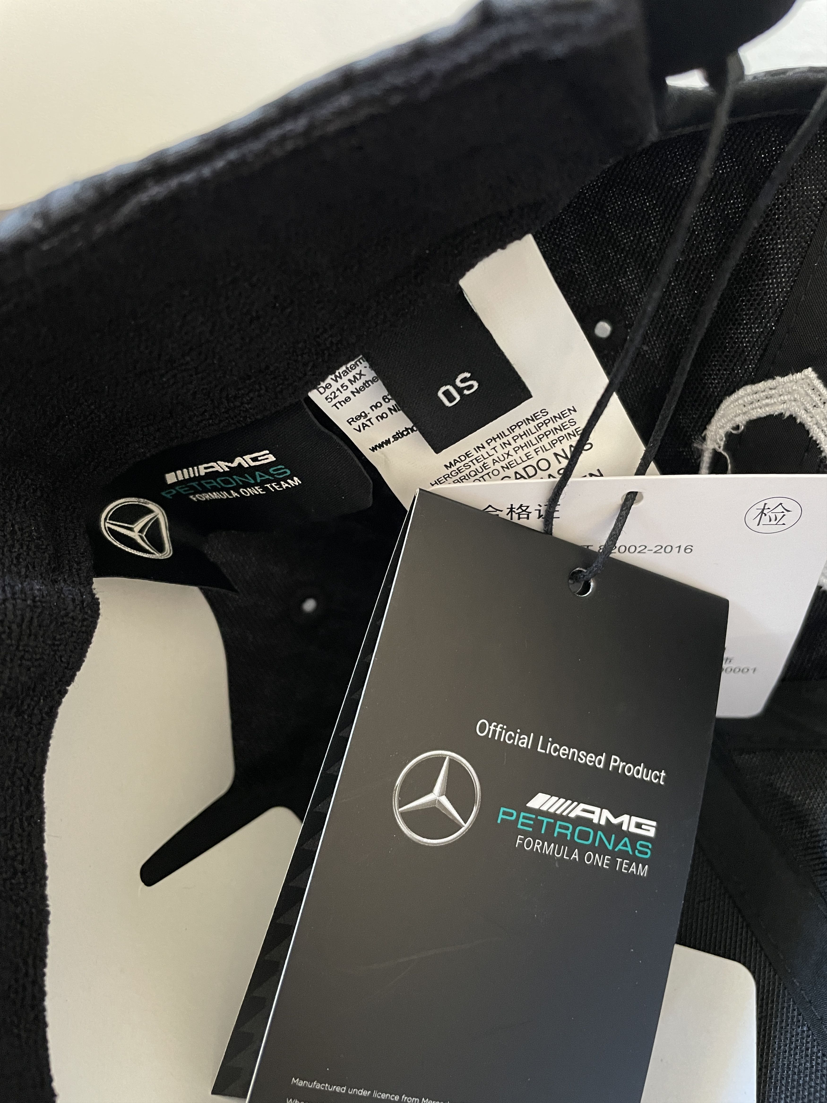 Mercedes-Benz NWT Lewis Hamilton Mercedes AMG Petronas Racing Cap Size ONE SIZE - 5 Thumbnail