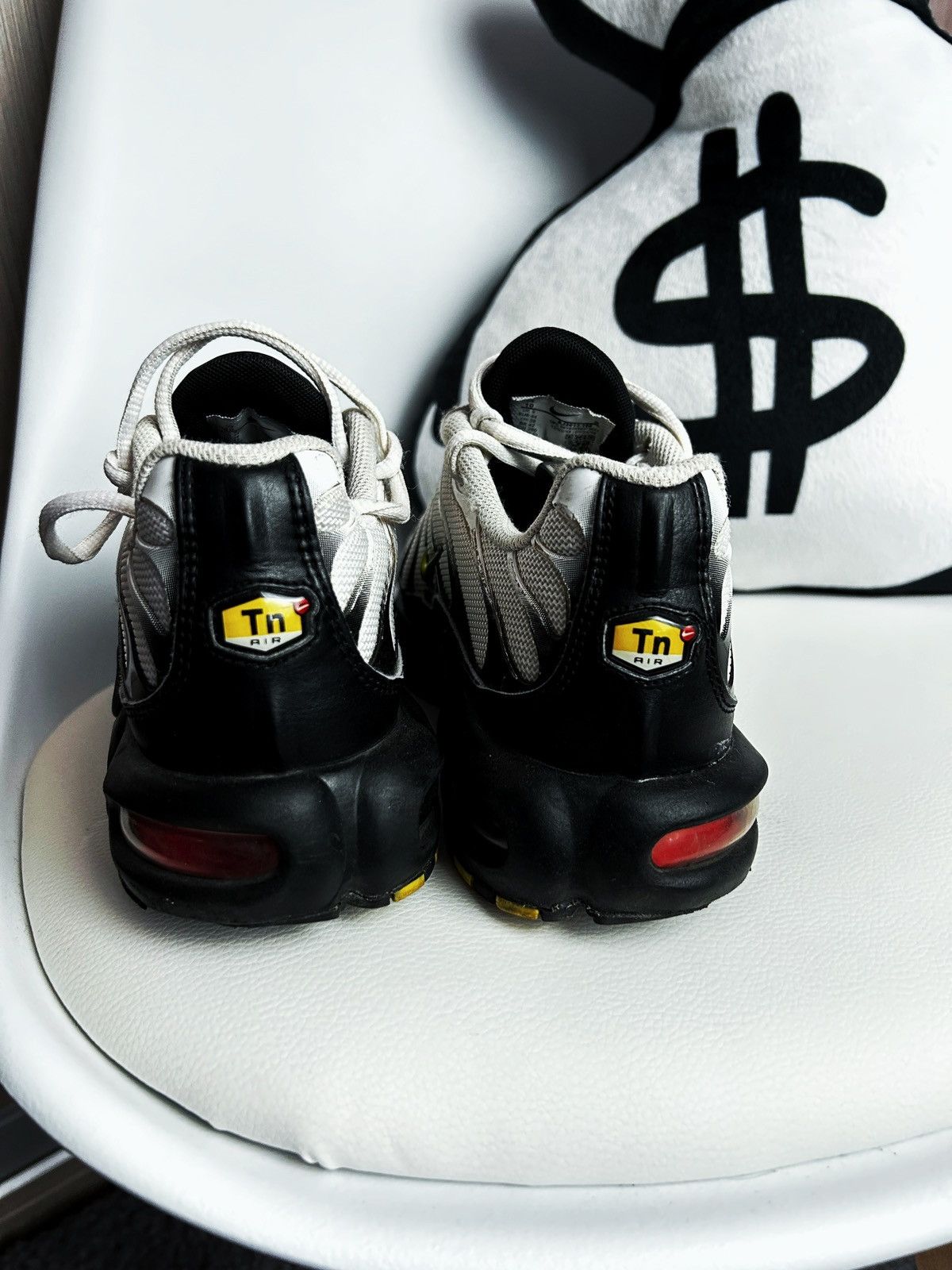 Nike × TNA Nike Air Max Plus Retro Future Size US 10 / EU 43 - 4 Thumbnail