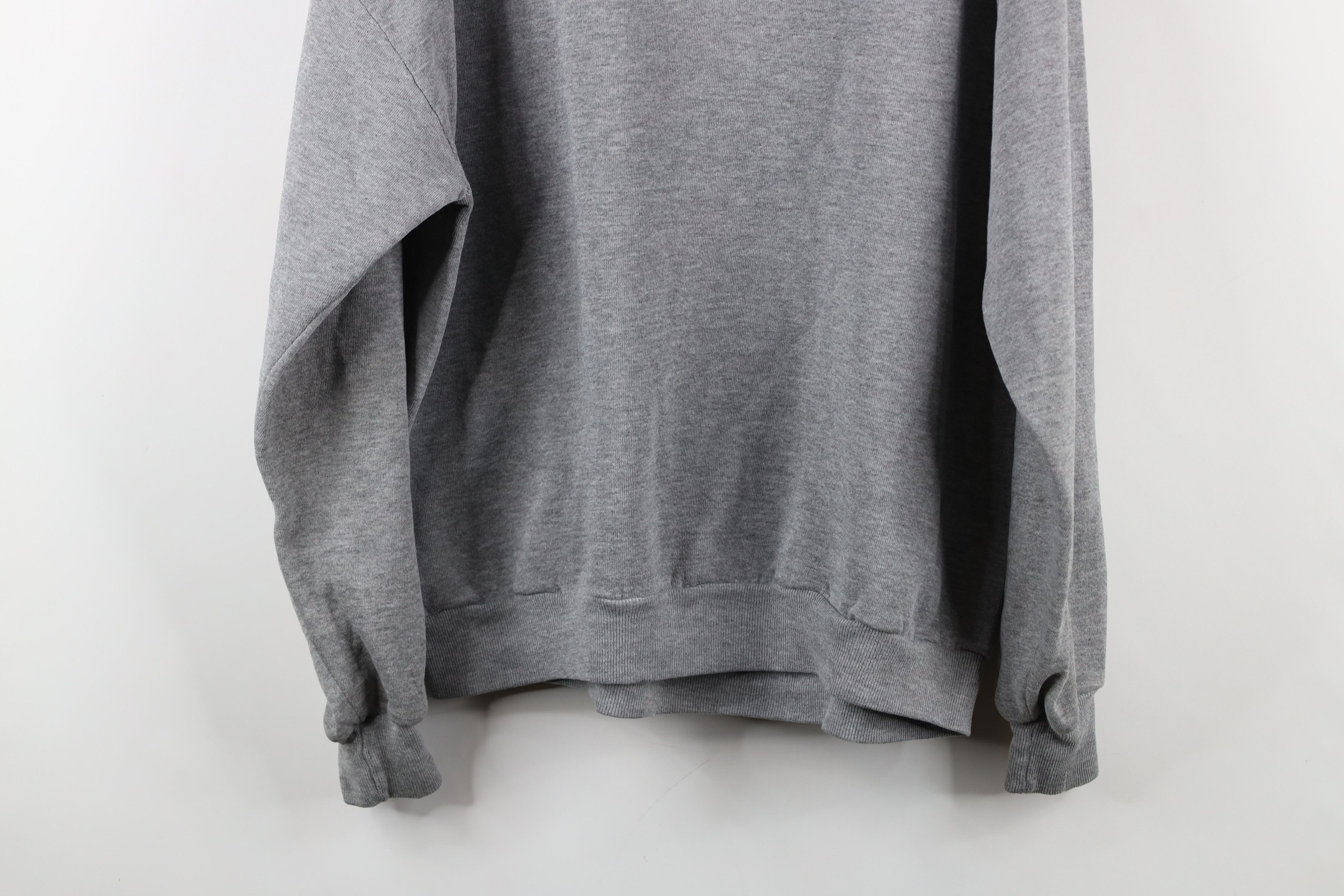Vintage Vintage 90s Streetwear Crewneck Sweatshirt Heather Gray USA Size US XL / EU 56 / 4 - 13 Thumbnail