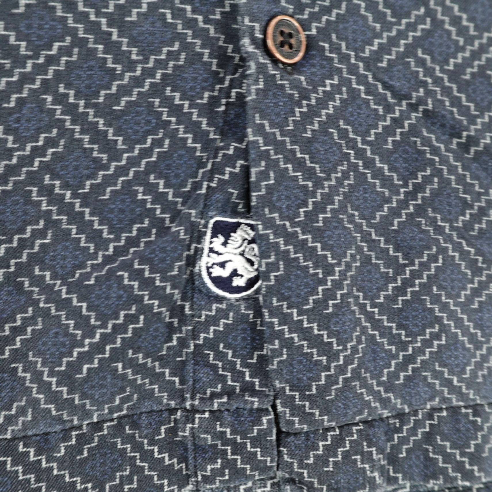 Nat Nast Nat Nast Shirt Mens XL Blue Geometric Button Up Silk Blend Camp Relax Luxury Size US XL / EU 56 / 4 - 4 Thumbnail