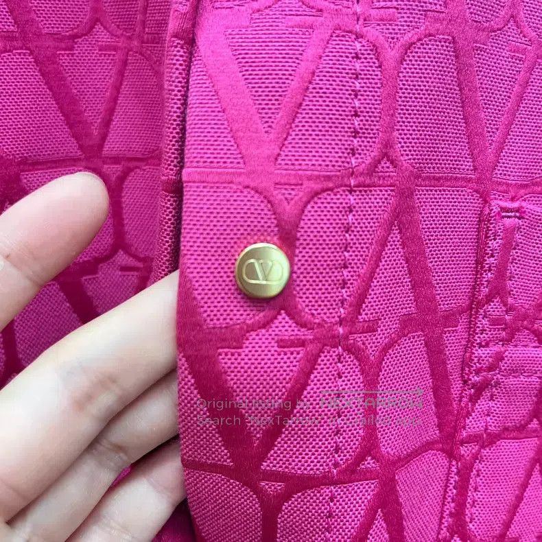 Valentino Valentino Rose red embroidered monogram logo jacket jacket Size XS / US 0-2 / IT 36-38 - 7 Thumbnail