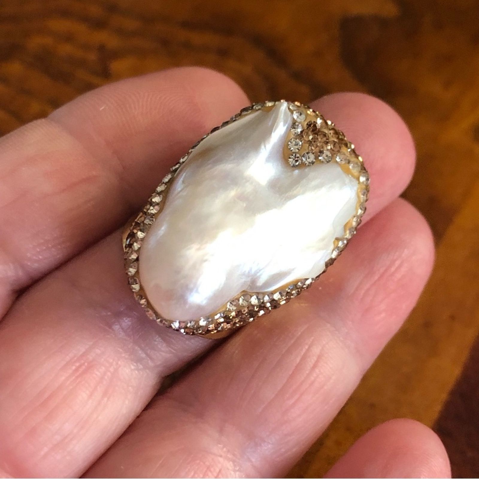 Jewelry Ladies genuine baroque fresh water pearl gold band ring NIB Size ONE SIZE - 5 Thumbnail