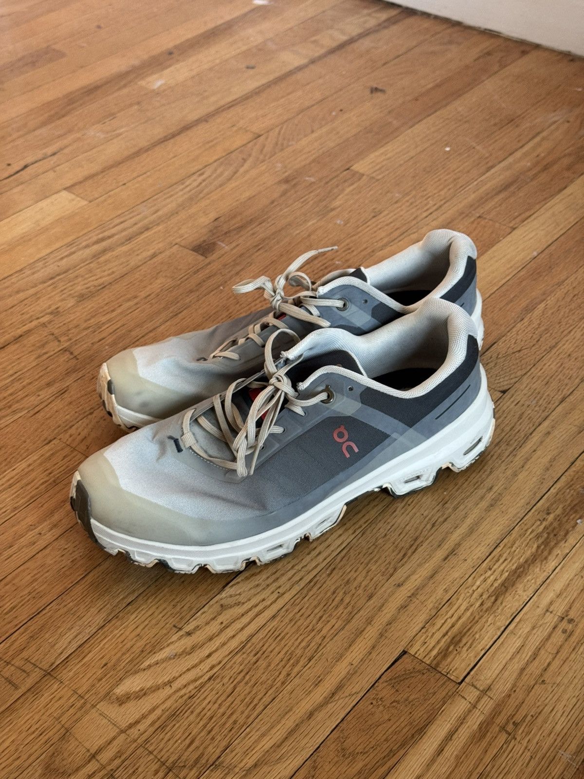 Loewe × On *BNWOT* LOEWE X ON CLOUDVENTURE Gradient Khaki SIZE 44 Size US 10 / EU 43 - 8 Thumbnail