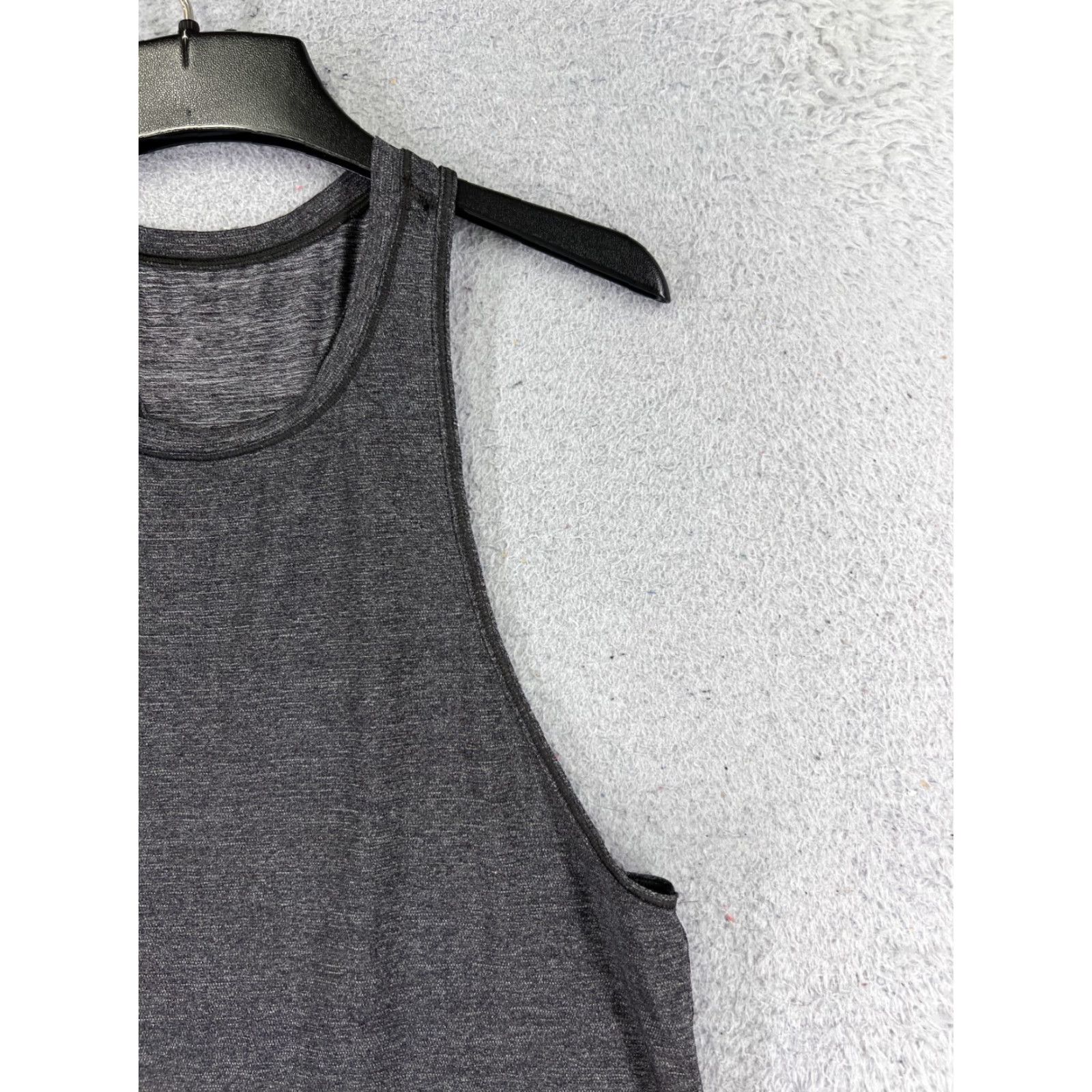 Lululemon Lululemon Shirt Women 8 Gray Racerback Tank Round Neck Run Gym Yoga Casual Sleeveless Sports 90s Mens Womens Girls Size M / US 6-8 / IT 42-44 - 2 Thumbnail