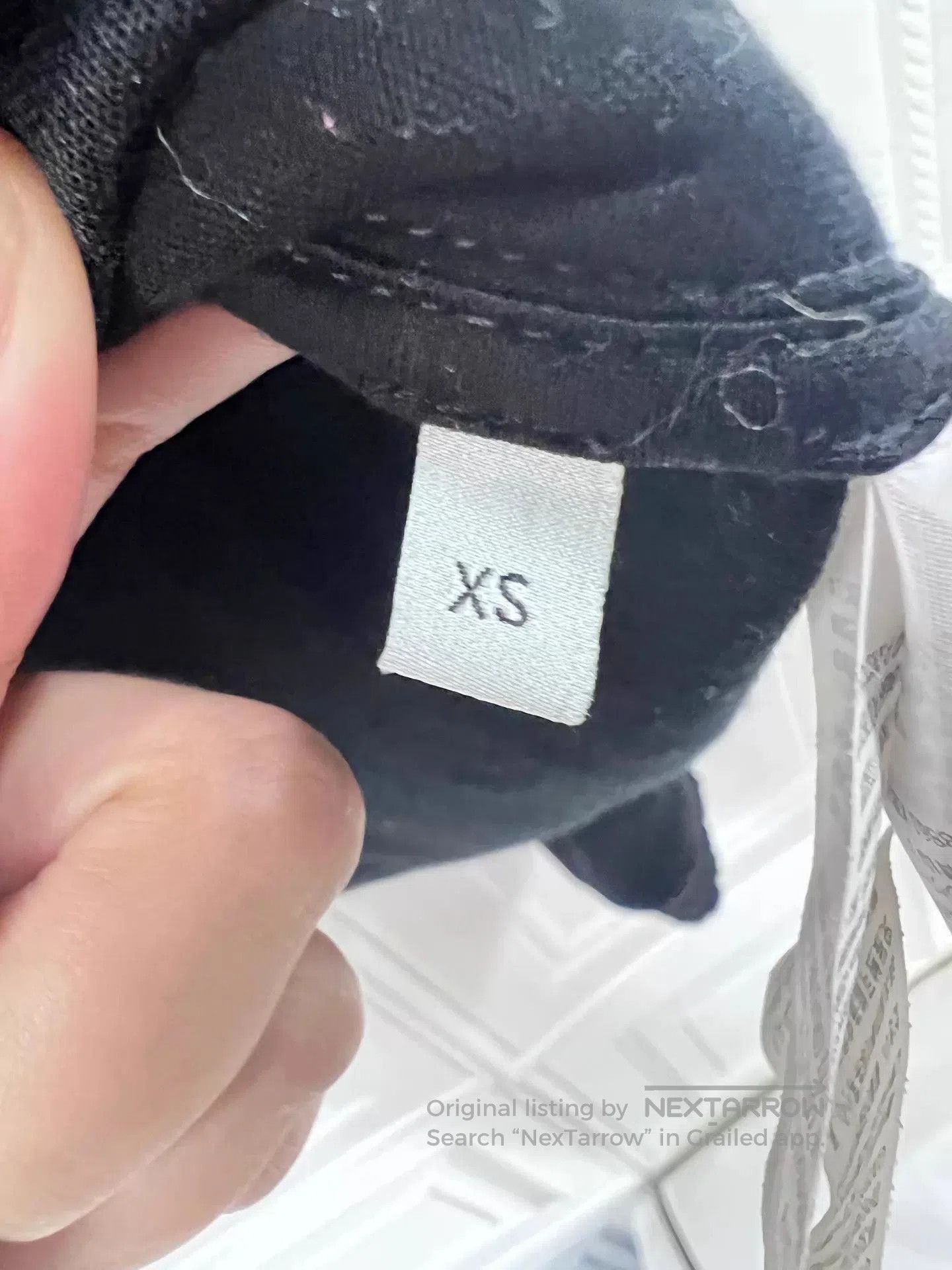 Gucci Black Zip-Up Sweatshirt with Stripe Detail XS. Size US XS / EU 42 / 0 - 4 Thumbnail
