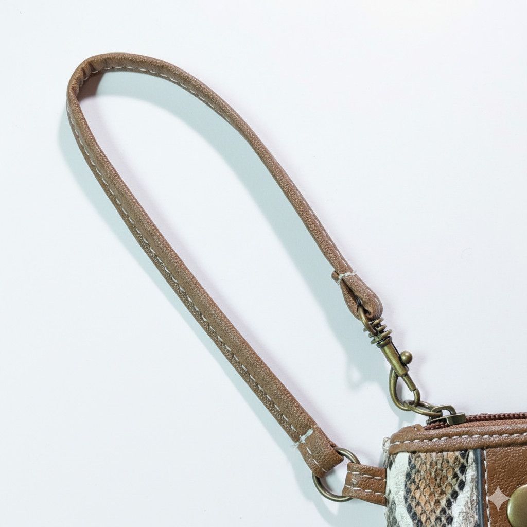 XOXO XOXO 10.5x4.5" Wristlet Purse NEW Snake Print Vegan Leather Size ONE SIZE - 5 Thumbnail