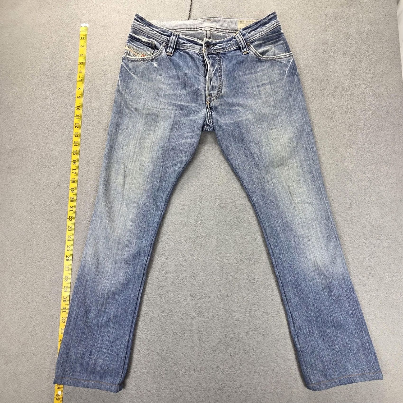 Diesel Diesel Jeans Mens Blue Light Wash Straight 30x28 Denim ZAF Italy Distressed Pockets Logo Regular Fit Vintage: No Gender: Mens Size US 30 / EU 46 - 2 Thumbnail