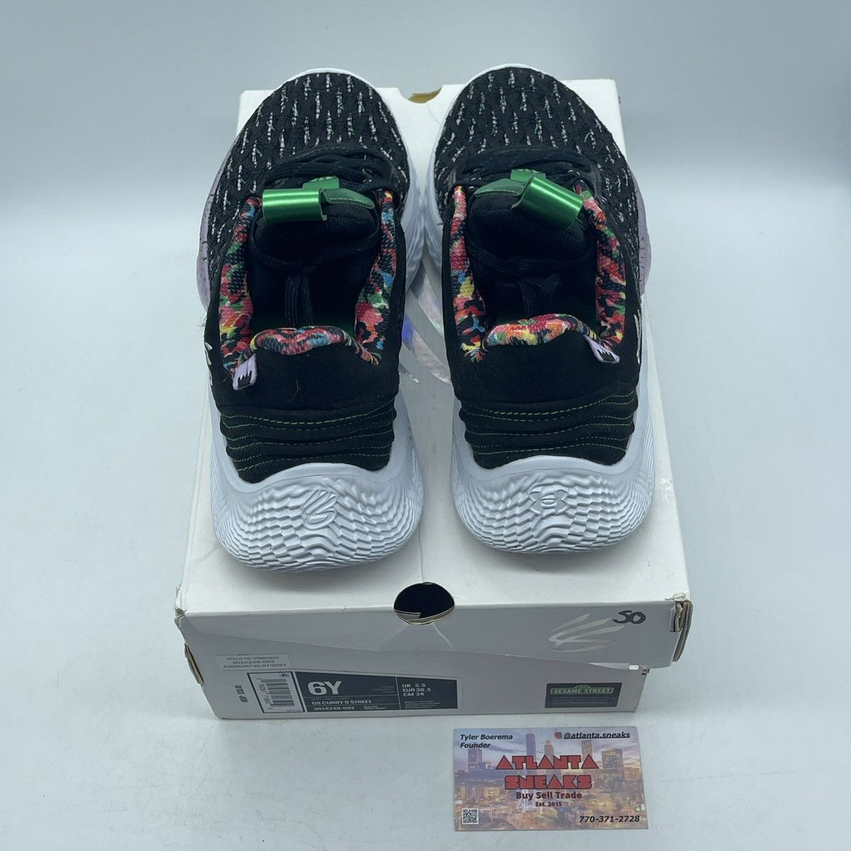 Under Armour Sesame Street x curry flow 9 street pack Size US 6 / EU 39 - 6 Thumbnail
