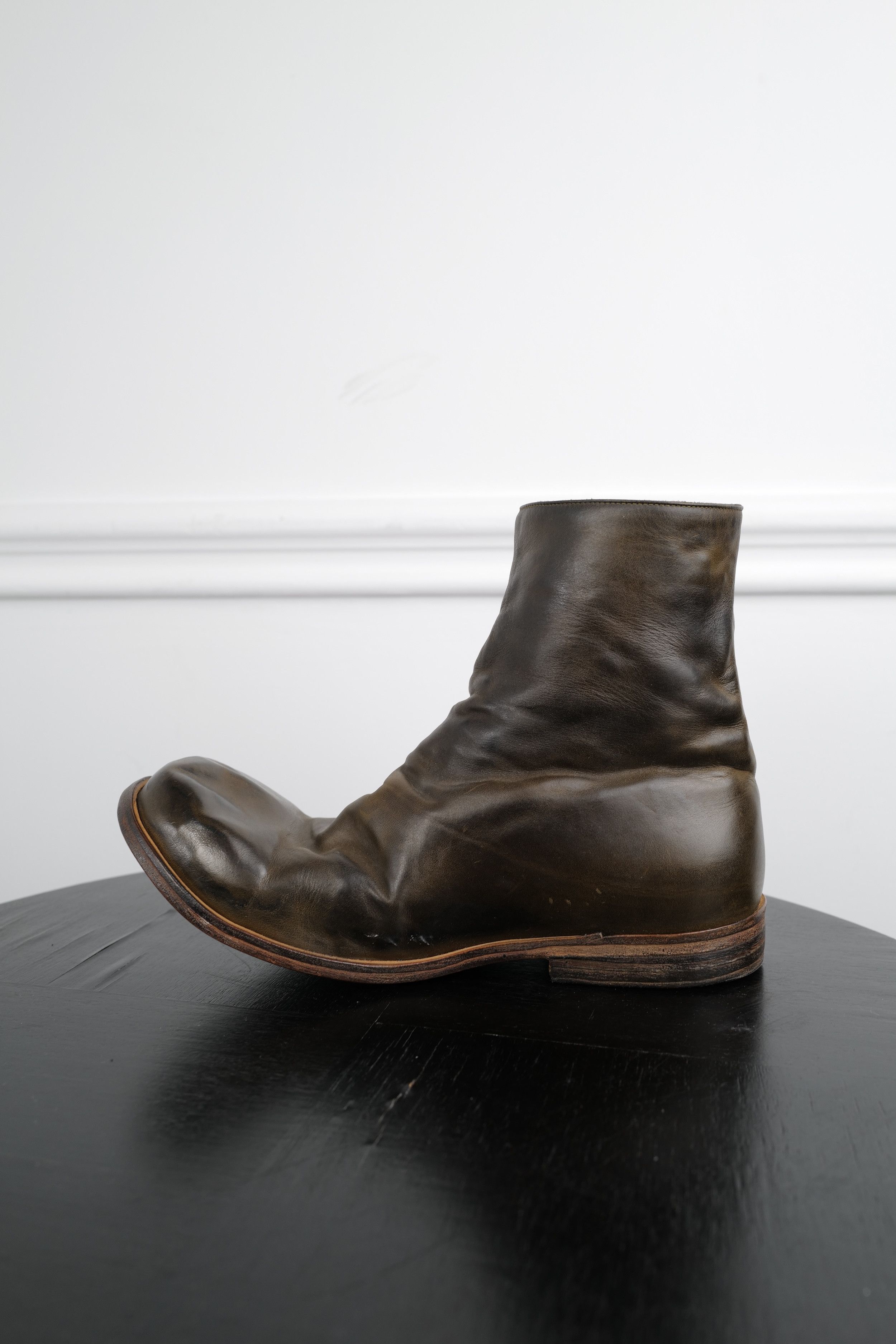 Individual Sentiments HANDCRAFTED BOVINE LEATHER BOOTS Size US 9 / EU 42 - 6 Thumbnail