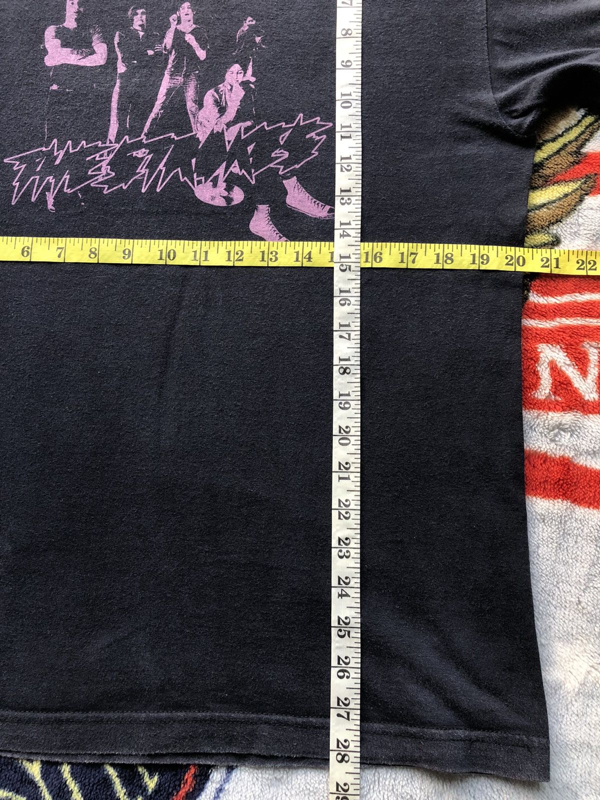 Band Tees Vintage 2004 The Strokes Line Up Rock Band Shirt Tee Size US M / EU 48-50 / 2 - 11 Thumbnail