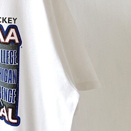 Vintage 90s NCAA Ice Hockey West Regional t-shirt/ XL Size US XL / EU 56 / 4 - 6 Thumbnail