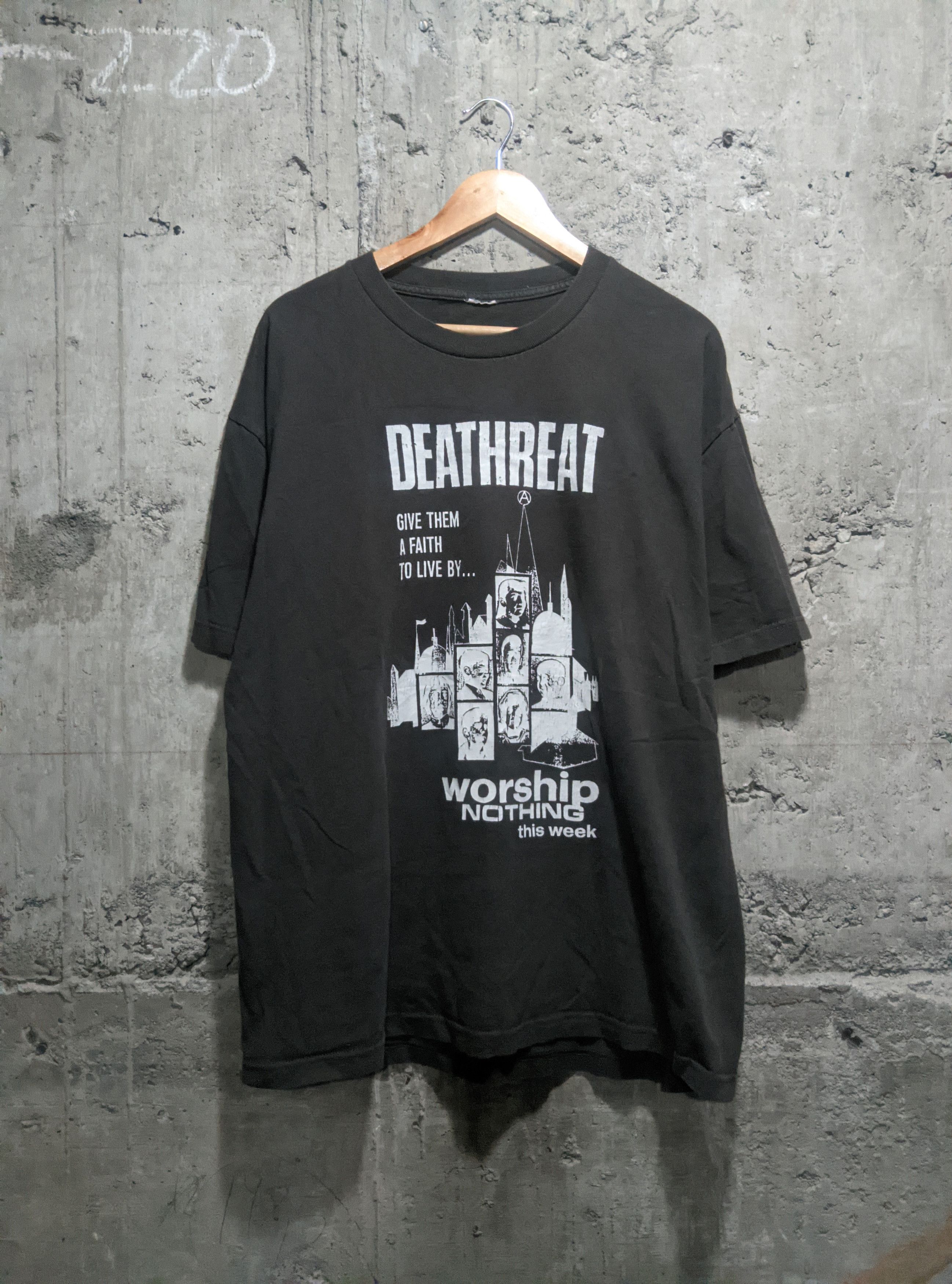 Vintage 2000s deathreat worship nothing hardcore punk t