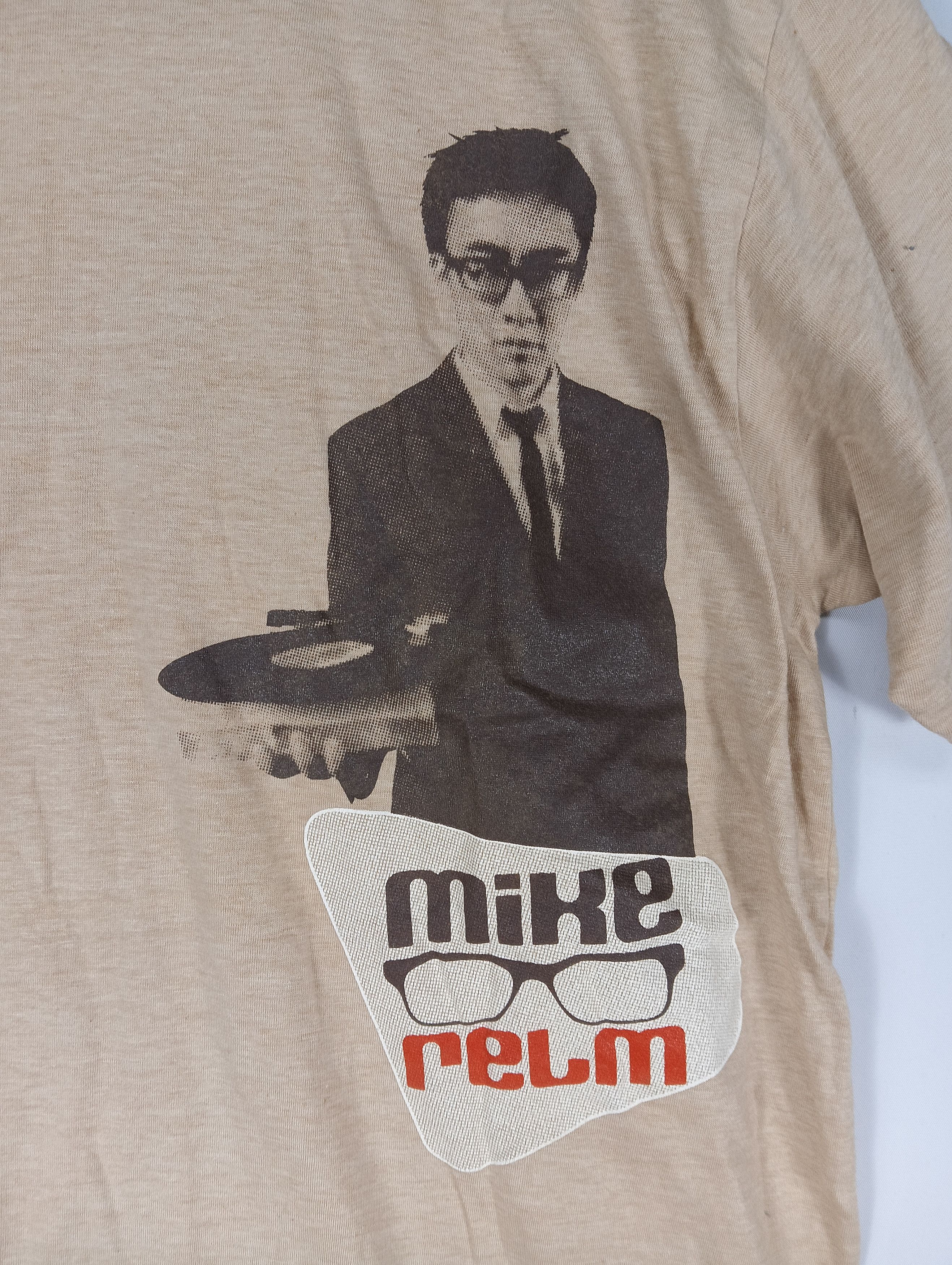 Other vintaGE mike relm turn table disk jockey ringer TEE Size US M / EU 48-50 / 2 - 1 Thumbnail