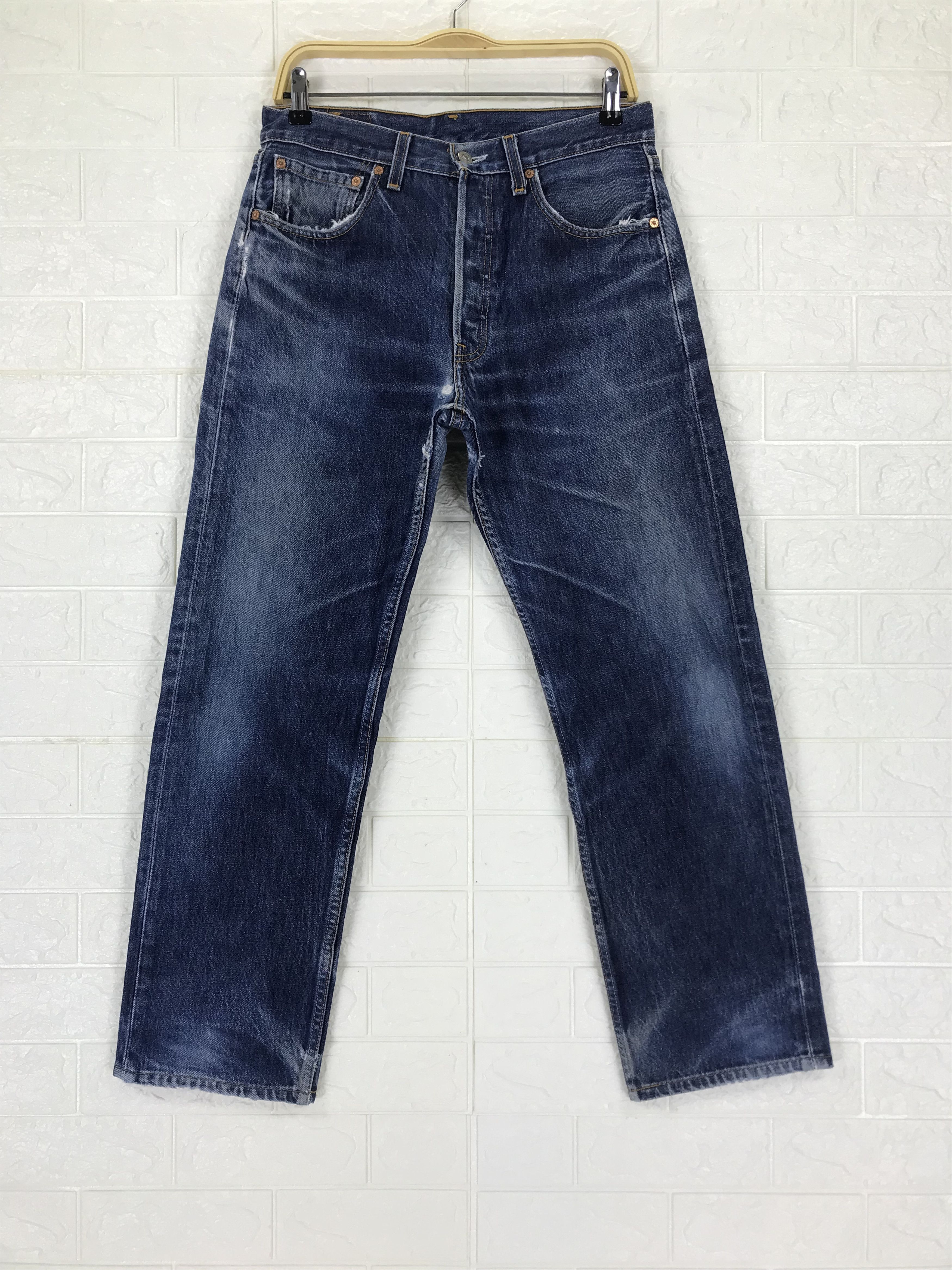 Levi's Vintage Levi's 501 Stone Wash Jeans Size US 31 - 1 Thumbnail
