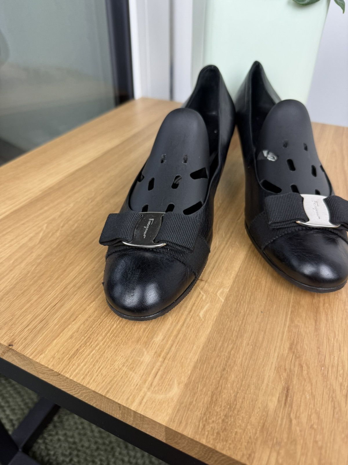 Salvatore Ferragamo Salvatore Ferragamo women heel shoes flats mules Size US 10 / IT 40 - 5 Thumbnail