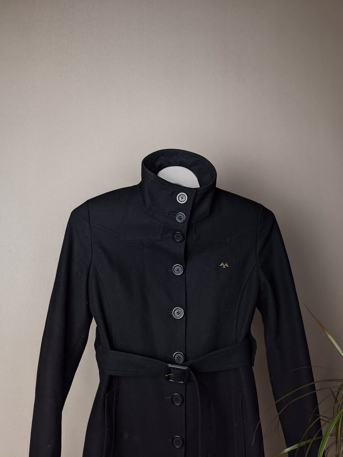 Burberry × Japanese Brand Thomas Burberry wmns vintage merino wool coat jacket Size S / US 4 / IT 40 - 2 Thumbnail
