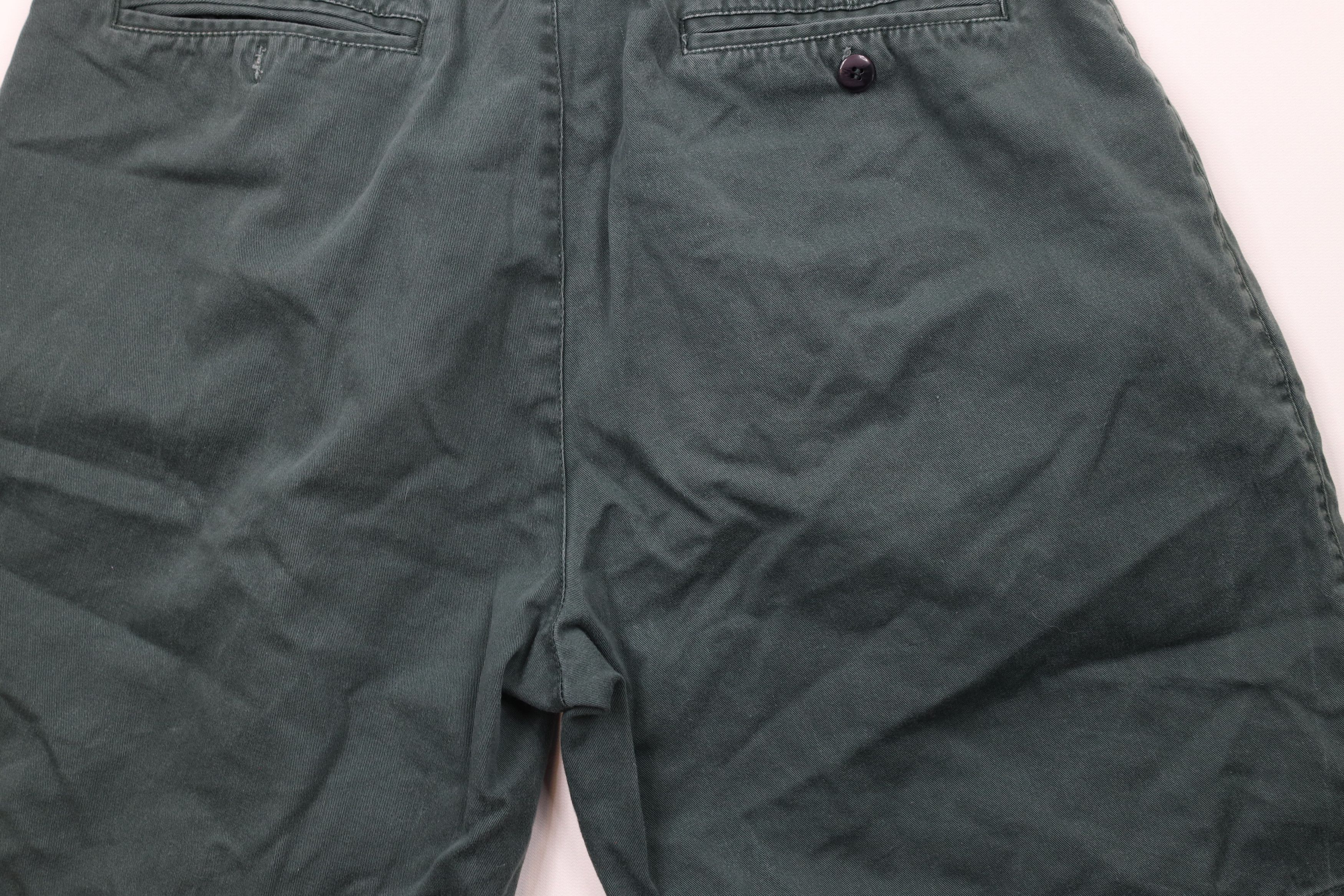 Vintage Vintage 90s Streetwear Above Knee Chino Shorts Green Cotton Size US 32 / EU 48 - 11 Thumbnail