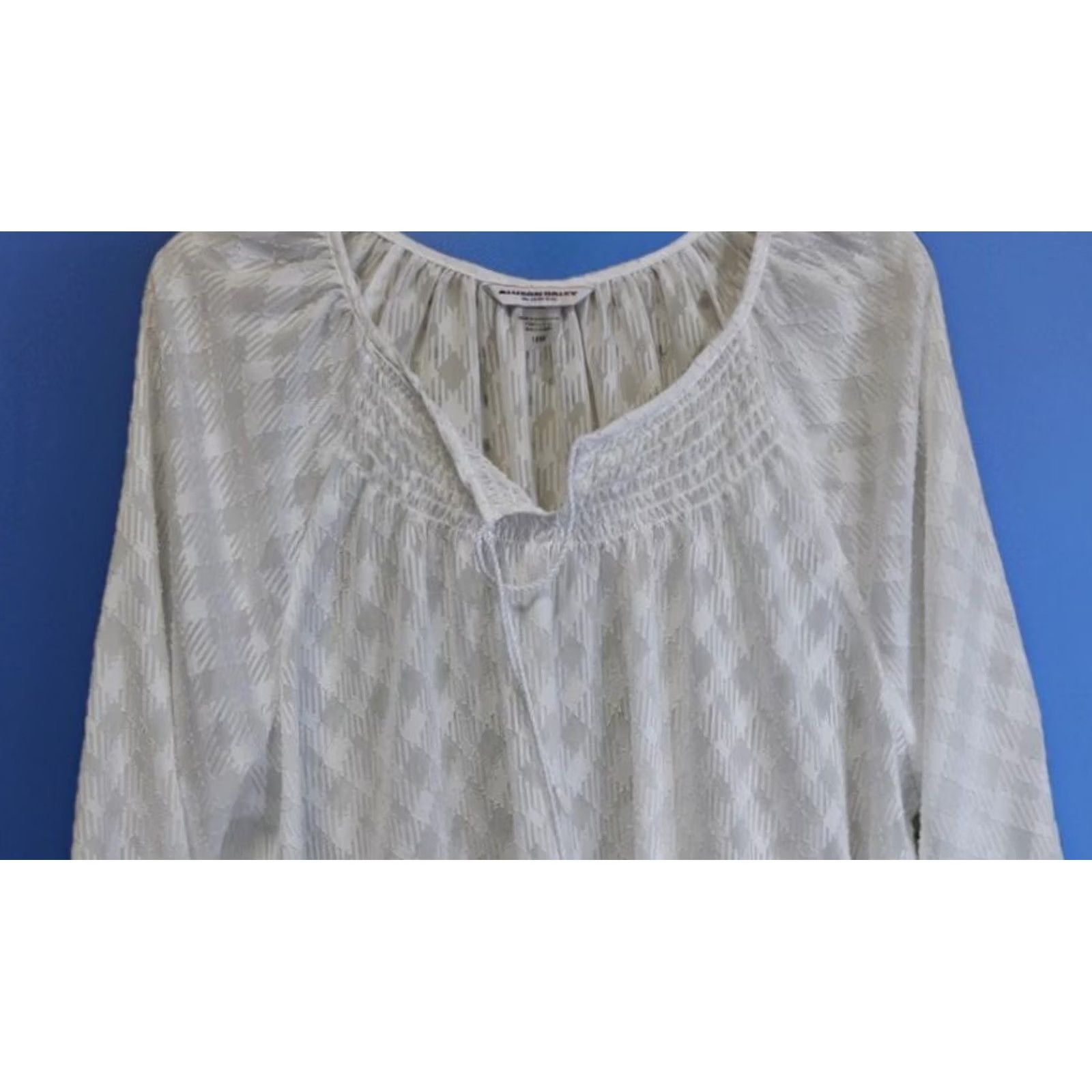Vintage Allison Daley Blouse Peasant Tunic 3/4 Sleeve V-Neck Tie White 16W 18W Plus Women’s Bohemian Shirt Geometric Tassel Size XXL / US 16-18 / IT 52-54 - 2 Thumbnail