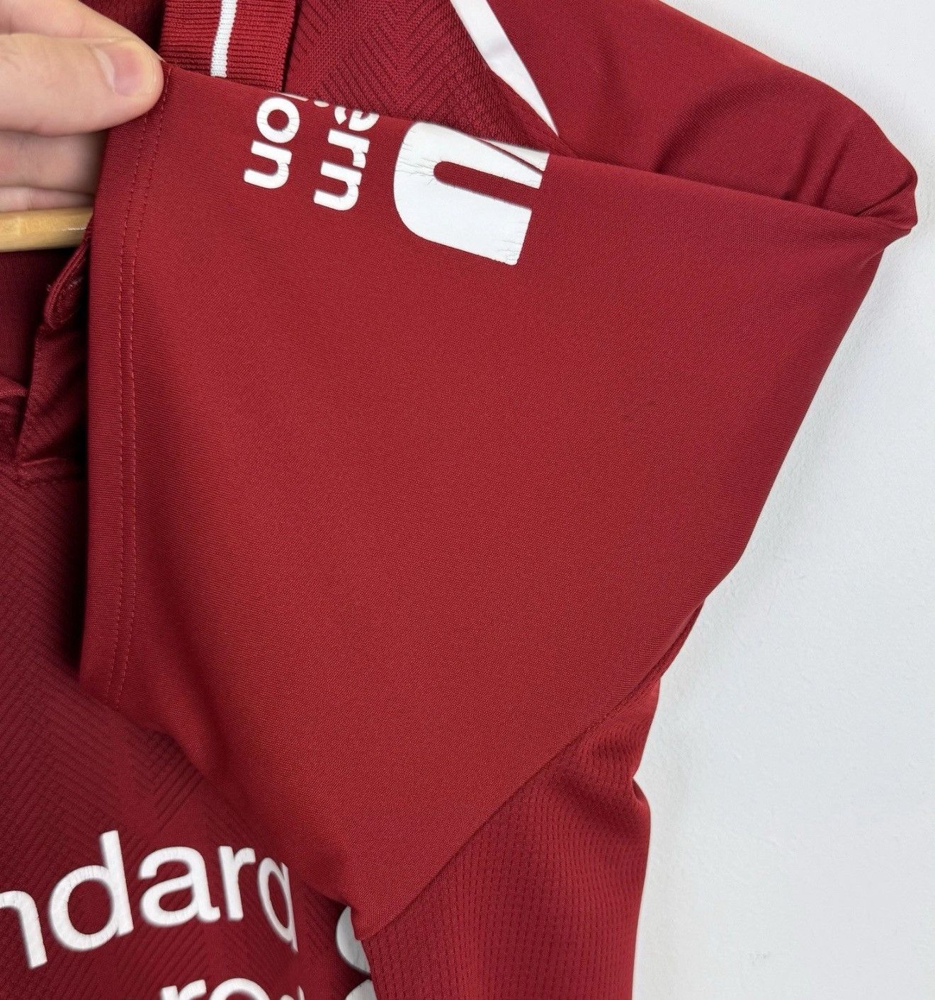 New Balance Liverpool 2018 2019 Home Soccer Jersey Football Shirt Top Size US M / EU 48-50 / 2 - 14 Thumbnail