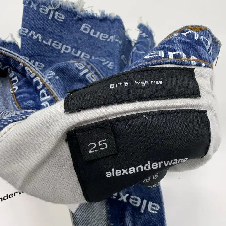 Alexander Wang Alexander Wang Logo Print Distressed Shorts - Size 25" / US 0 / IT 36 - 5 Thumbnail