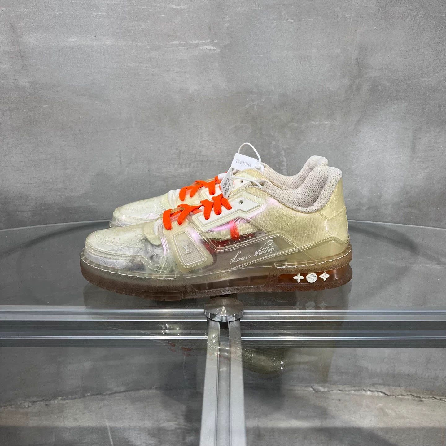 Louis Vuitton LV Trainer Clear White Orange UK7.5/41.5 Size US 8.5 / EU 41-42 - 3 Thumbnail