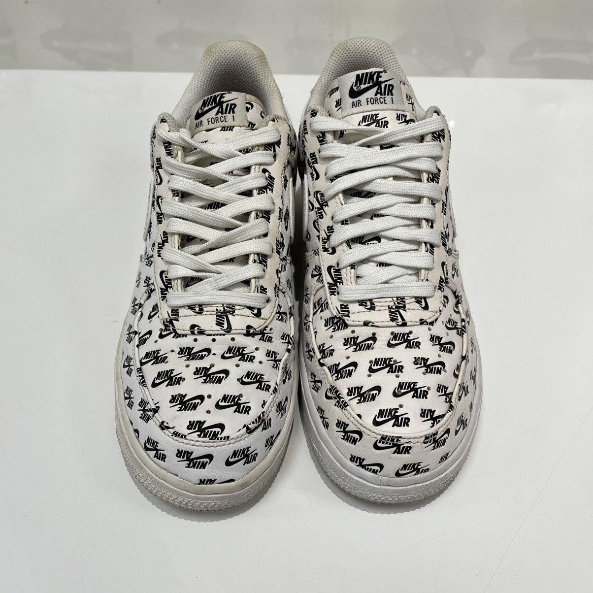 Nike Nike Air Force 1 Low All Over Logo White Size US 7.5 / EU 40-41 - 9 Thumbnail