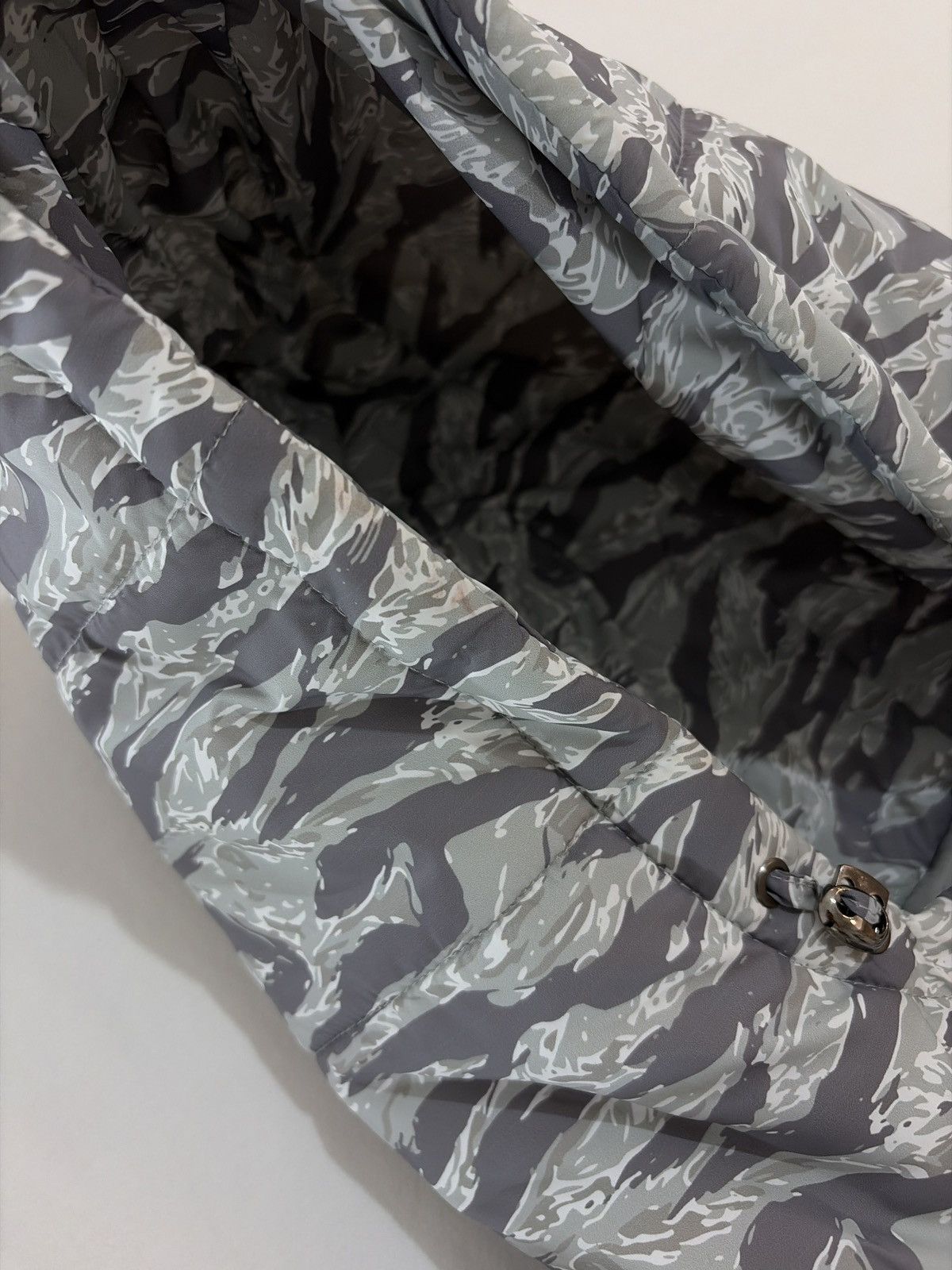 Siberia Hills Siberia Hills Camo Tiger Puffer Jacket FW19 Size US L / EU 52-54 / 3 - 14 Thumbnail