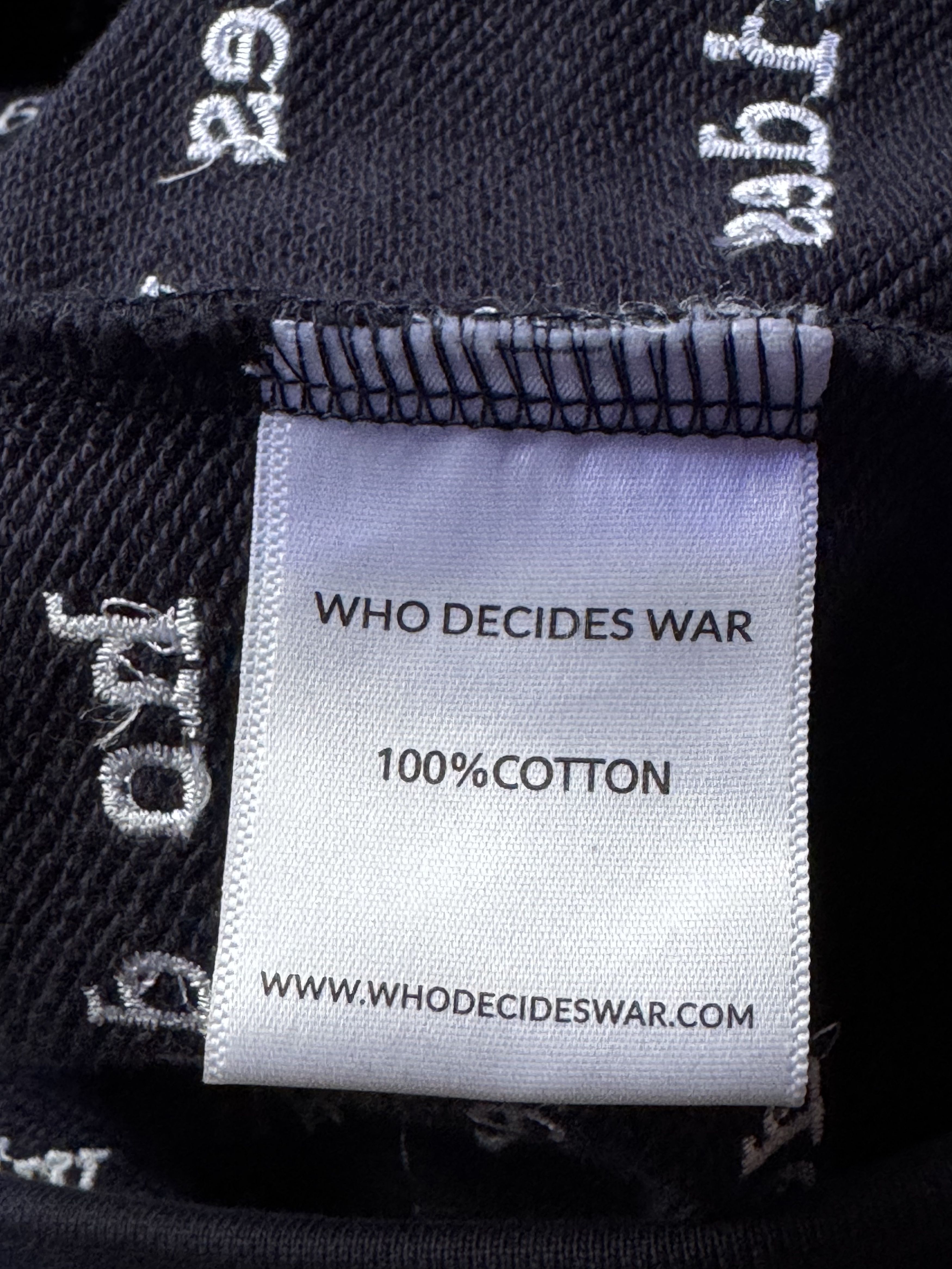 Who Decides War Rhinestone Hoodie Size US L / EU 52-54 / 3 - 5 Thumbnail