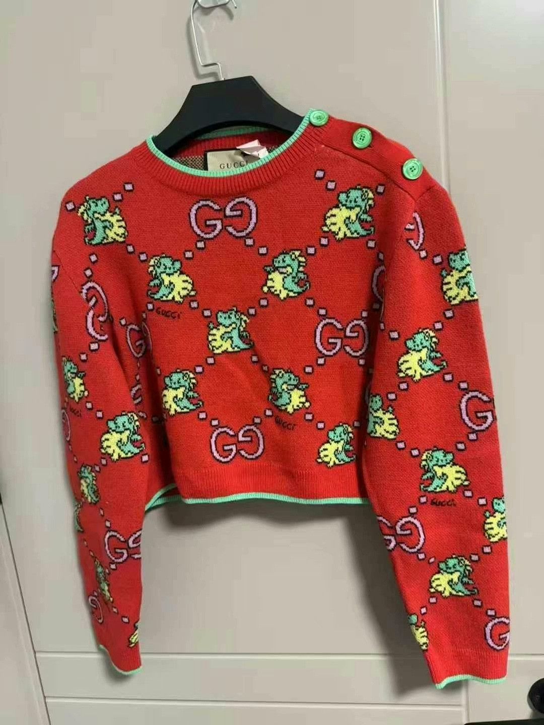 Gucci gucci dinosaur print cropped sweater Size S / US 4 / IT 40 - 1 Thumbnail
