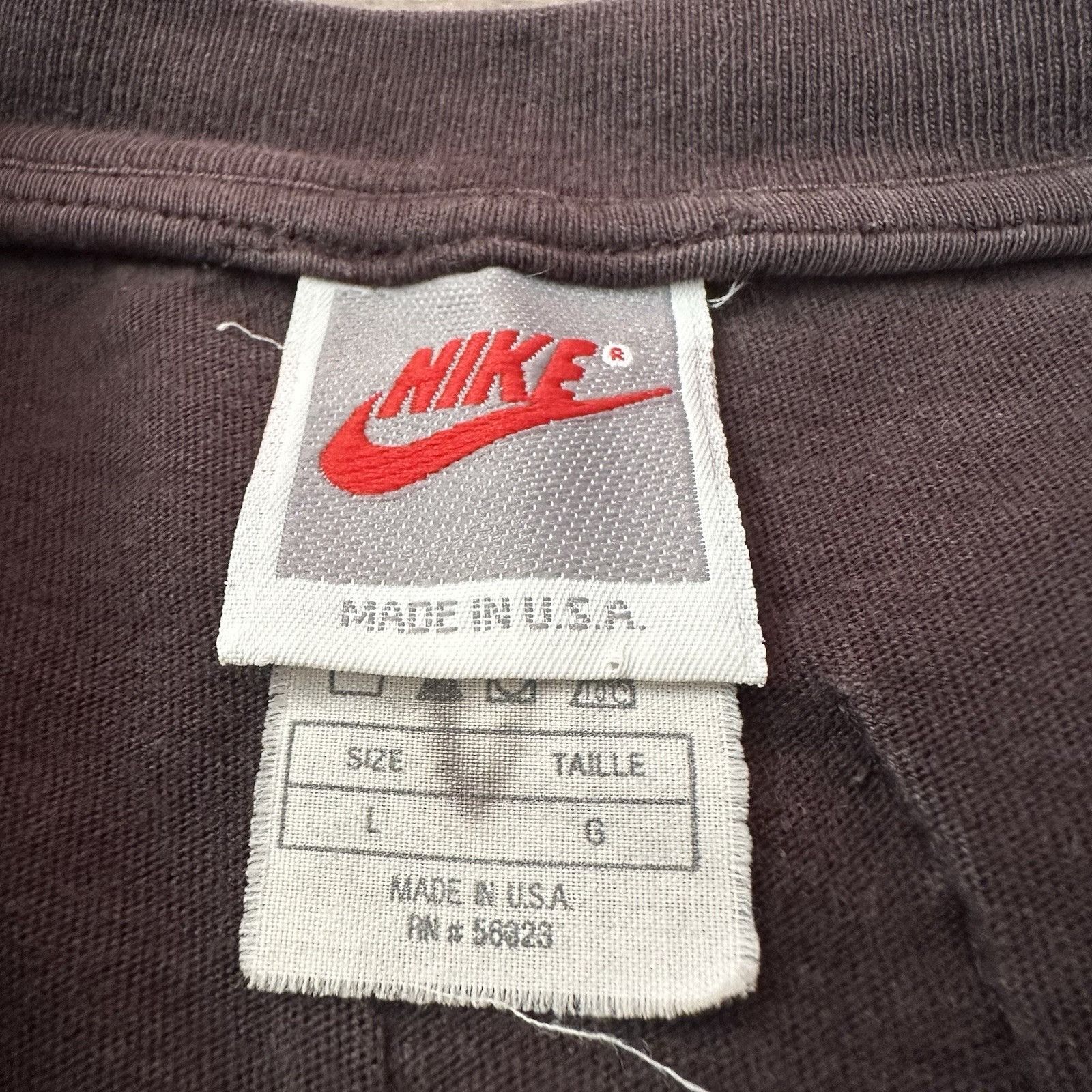 Nike VTG NIKE MICHAEL AIR JORDAN AOP BASKETBALL T-SHIRT DUNK USA Size US L / EU 52-54 / 3 - 4 Thumbnail