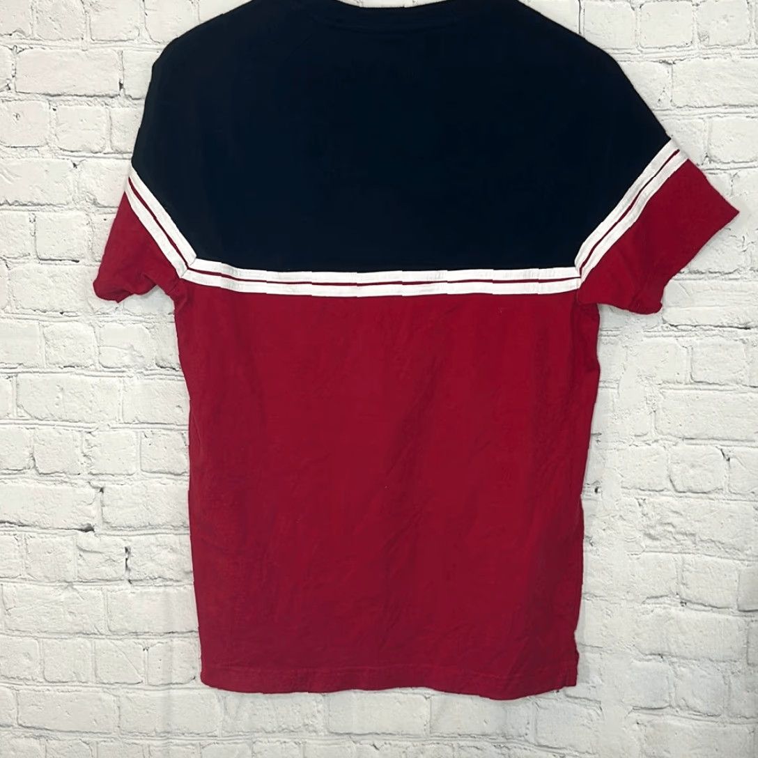 Guess GUESS Womens Short Sleeve Tshirt M Multicolor Black Red White - Colorful Modern Tee Womens M Size M / US 6-8 / IT 42-44 - 4 Thumbnail