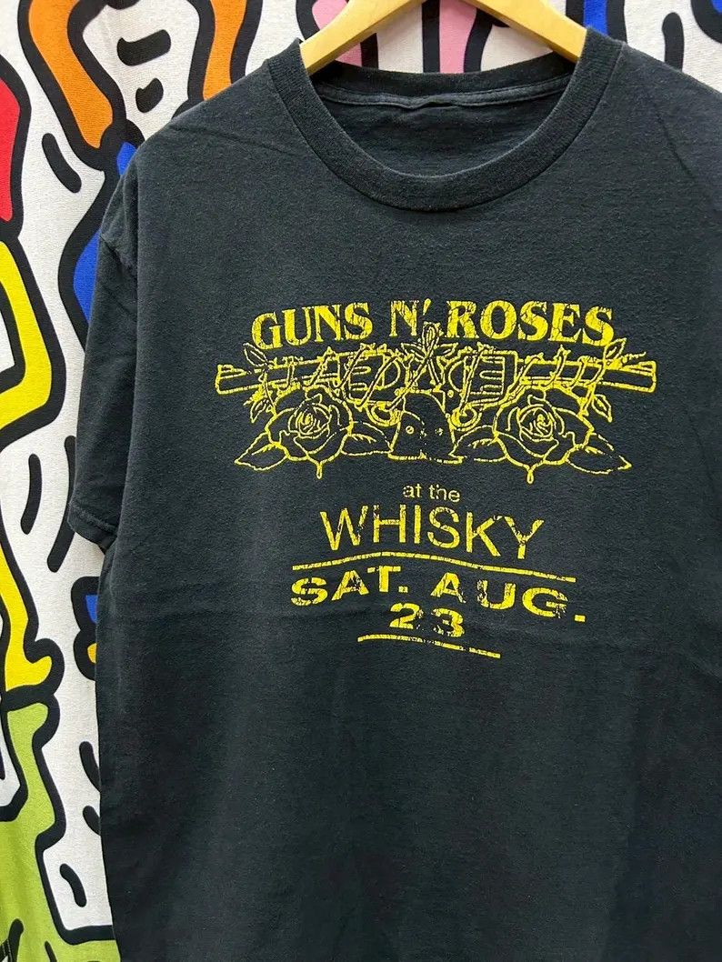 Guns N' Roses Vintage 2000s Guns n Roses tshirt size L Size US L / EU 52-54 / 3 - 1 Thumbnail