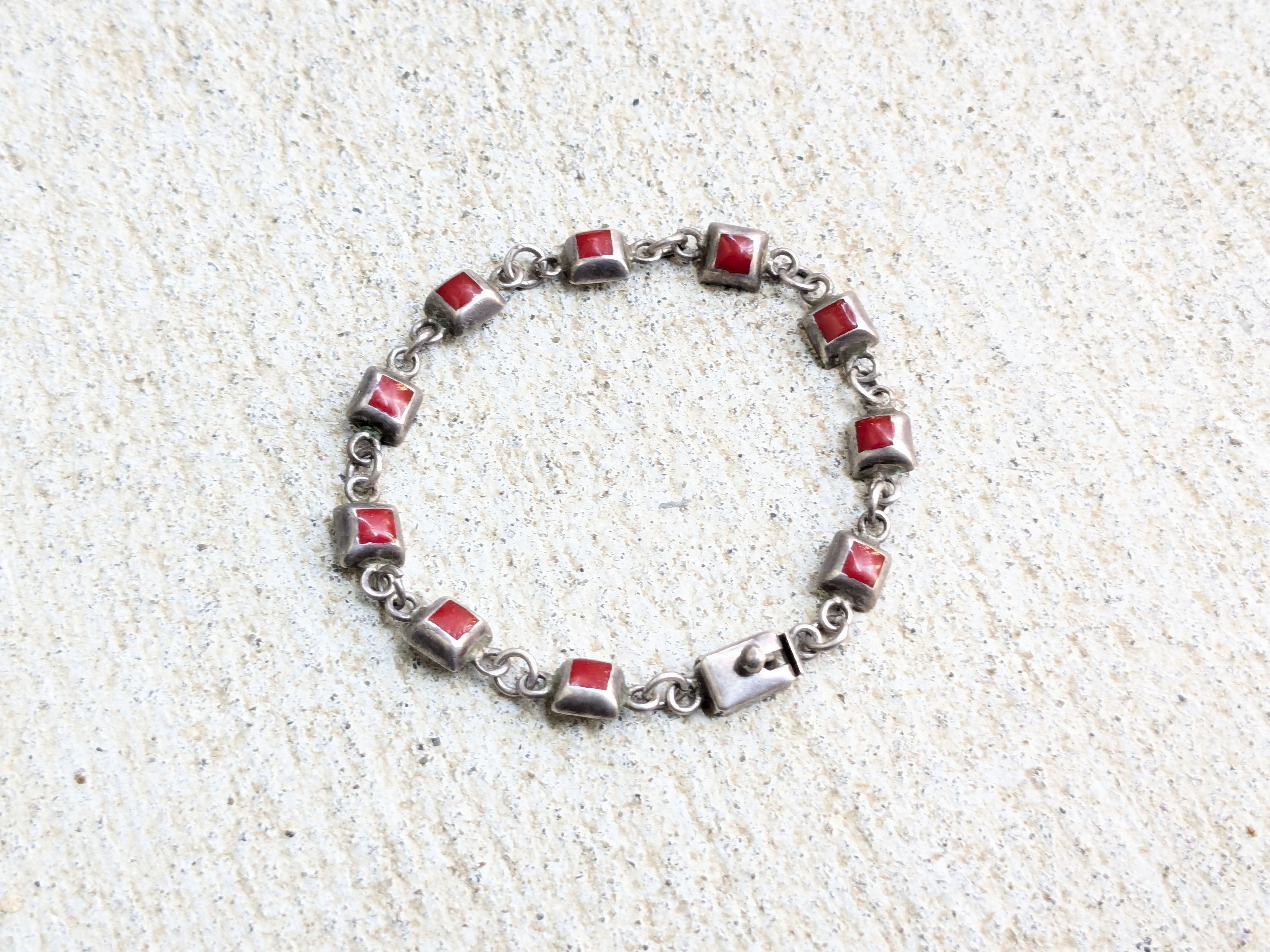 Jewelry Vintage Sterling Silver Bracelet Red Enamel Square Mexico Size ONE SIZE - 1 Thumbnail
