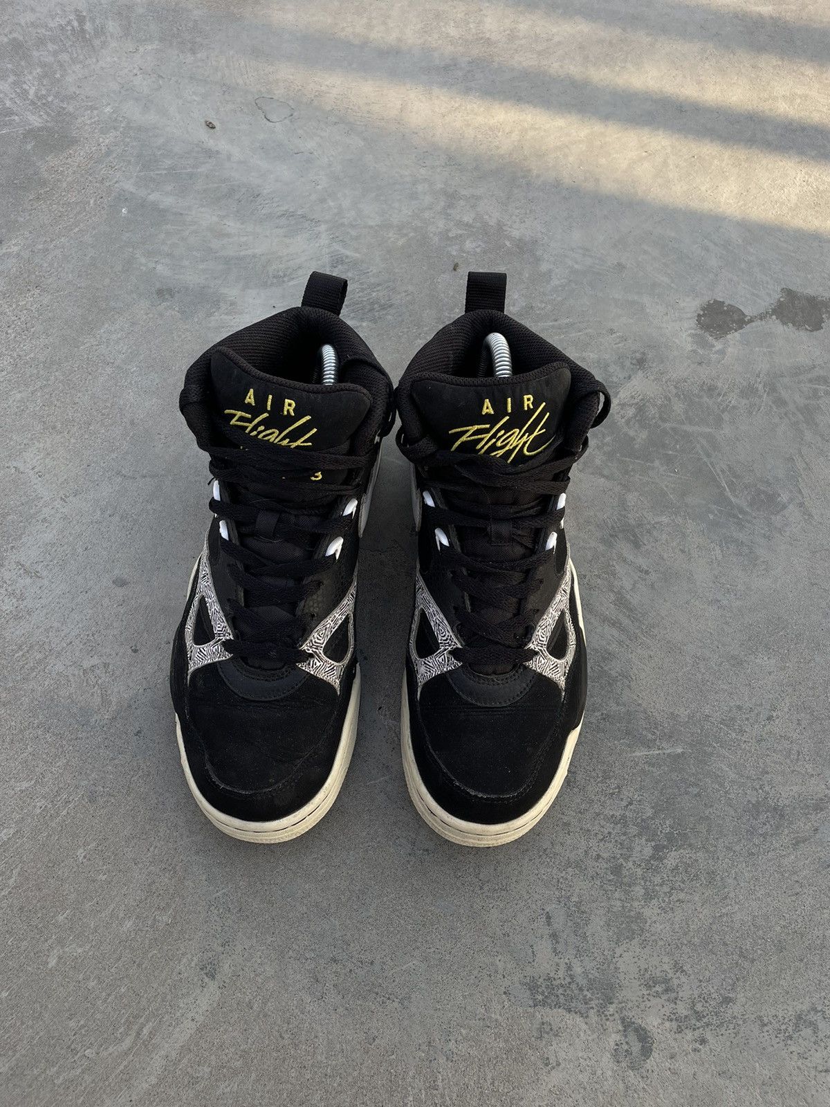 Jordan Brand Rare Y2K NBA Nike Air Jordan 2013 Flight Sneakers Rap Sk8 Size US 8 / EU 41 - 11 Thumbnail