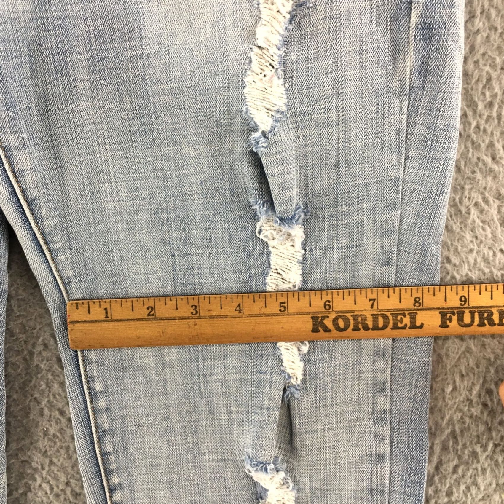 Denime Cello Jeans Womens 7 Blue Light Wash Denim Straight Zip Fly Distressed Size 28" / US 6 / IT 42 - 6 Thumbnail