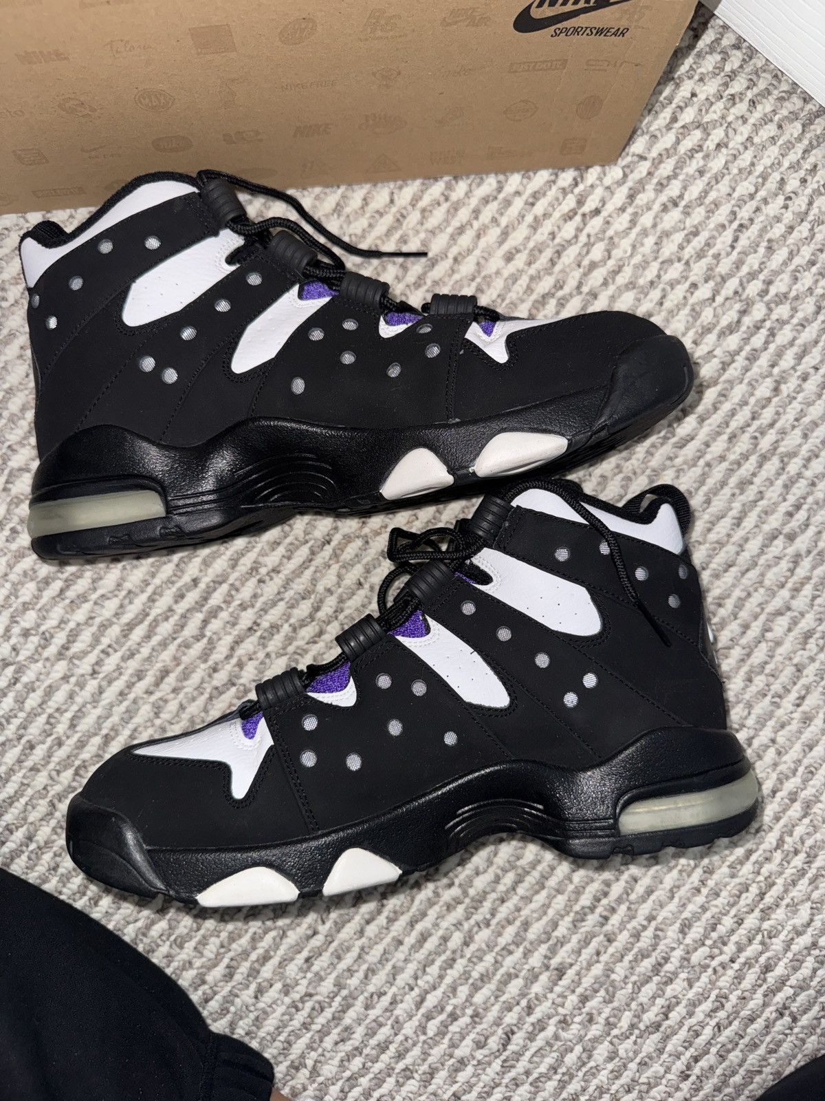 Nike Nike Air Max2 CB ’94 “Black /White /Pure Purple” OG Size US 9.5 / EU 42-43 - 2 Thumbnail