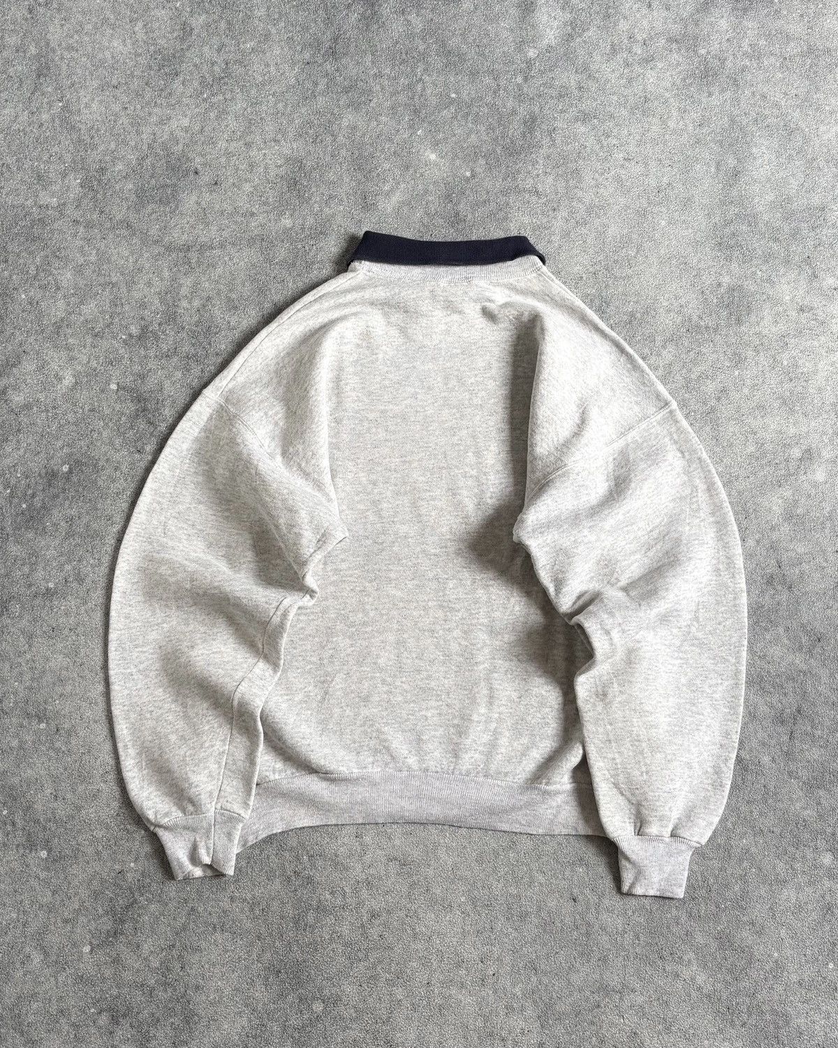 Vintage 1990s Ash Grey Bundle Collared Sweatshirt Size US L / EU 52-54 / 3 - 7 Thumbnail