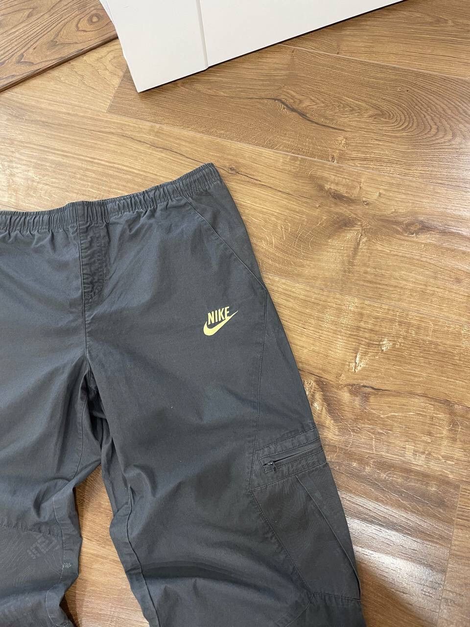 Nike × Vintage Vintage Nike Cargo Y2K Swoosh Drill Nylon Pants Joggers Size US 32 / EU 48 - 5 Thumbnail