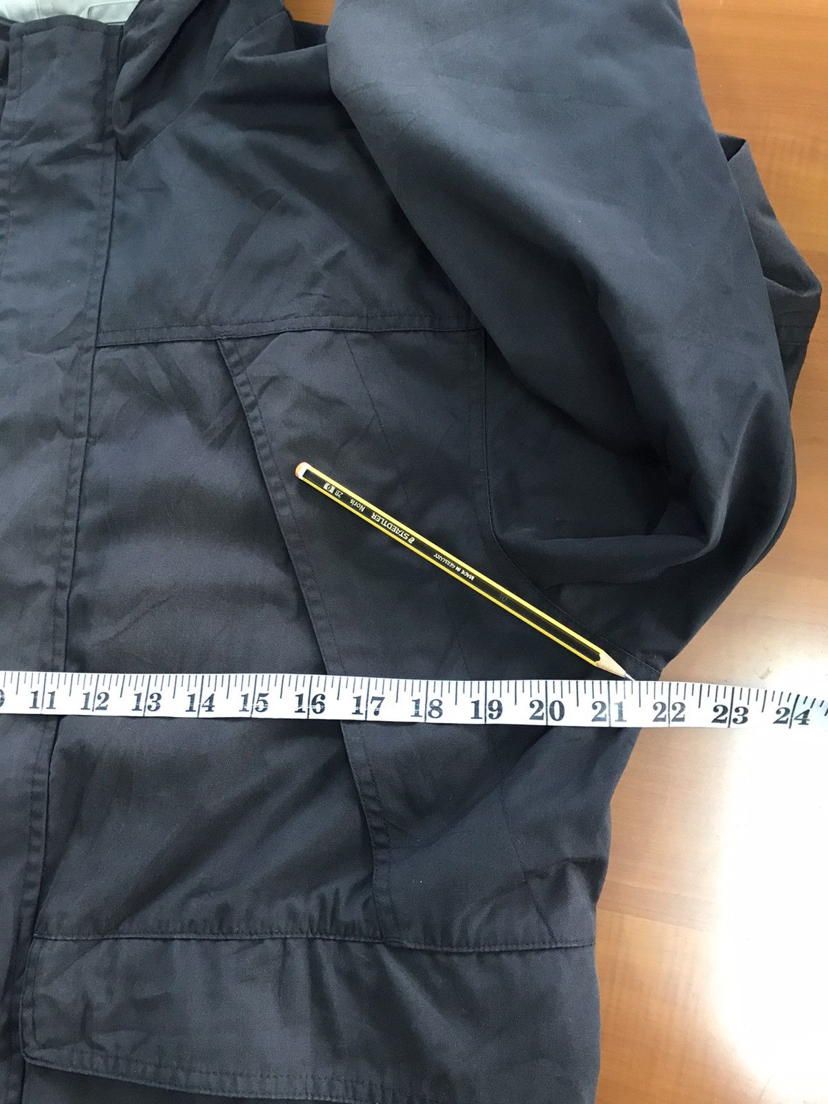 Uniqlo Uniqlo Black Hoodie Jacket Size US L / EU 52-54 / 3 - 17 Thumbnail