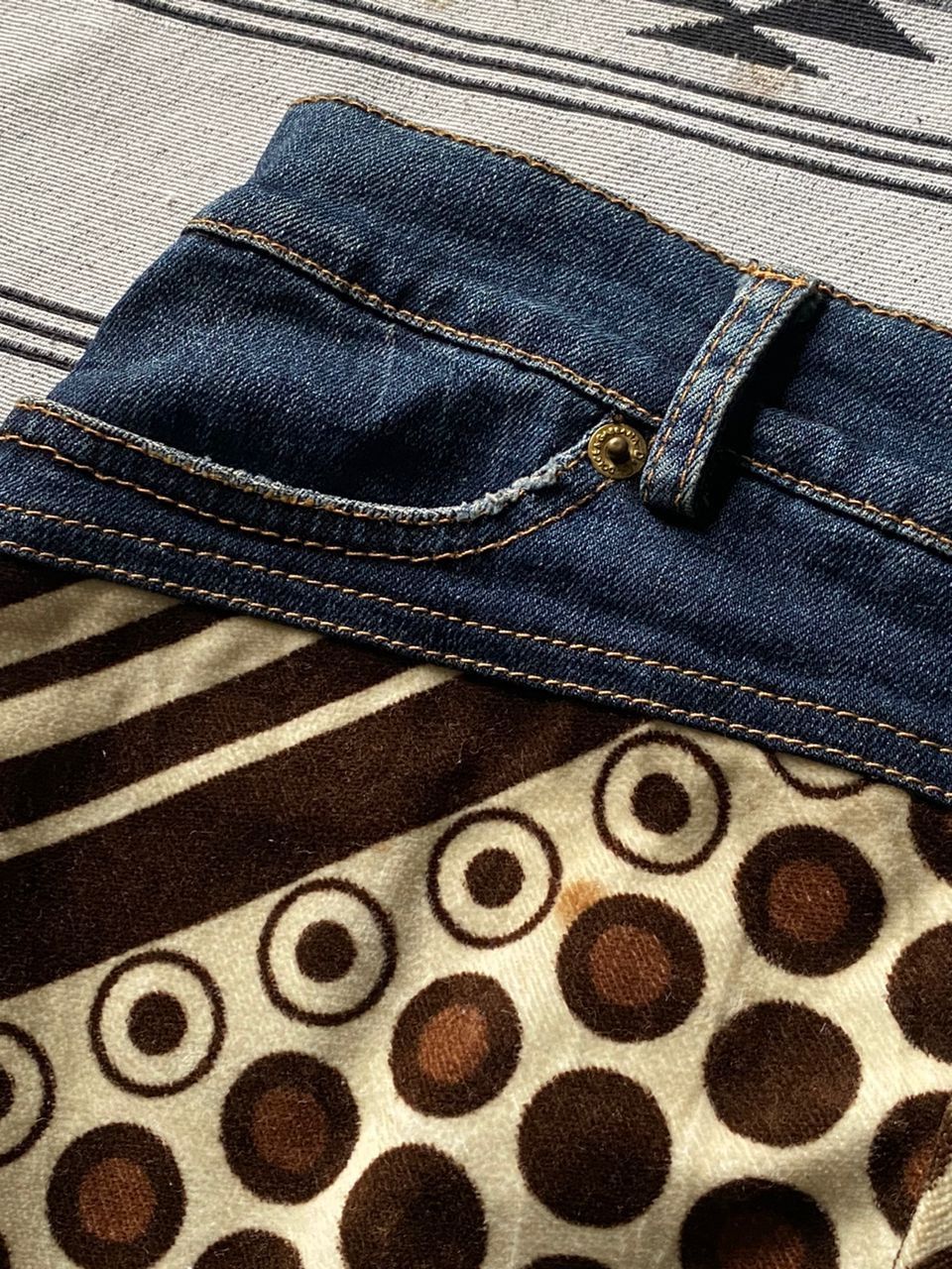 Dolce & Gabbana Vintage Dolce & Gabbana Denim Geo Pattern Skirt Size 28" / US 6 / IT 42 - 5 Thumbnail