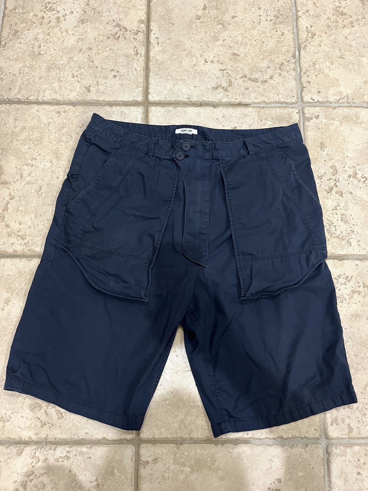 Helmut Lang Helmut Lang Inside Out Short Size US 34 / EU 50 - 1 Thumbnail