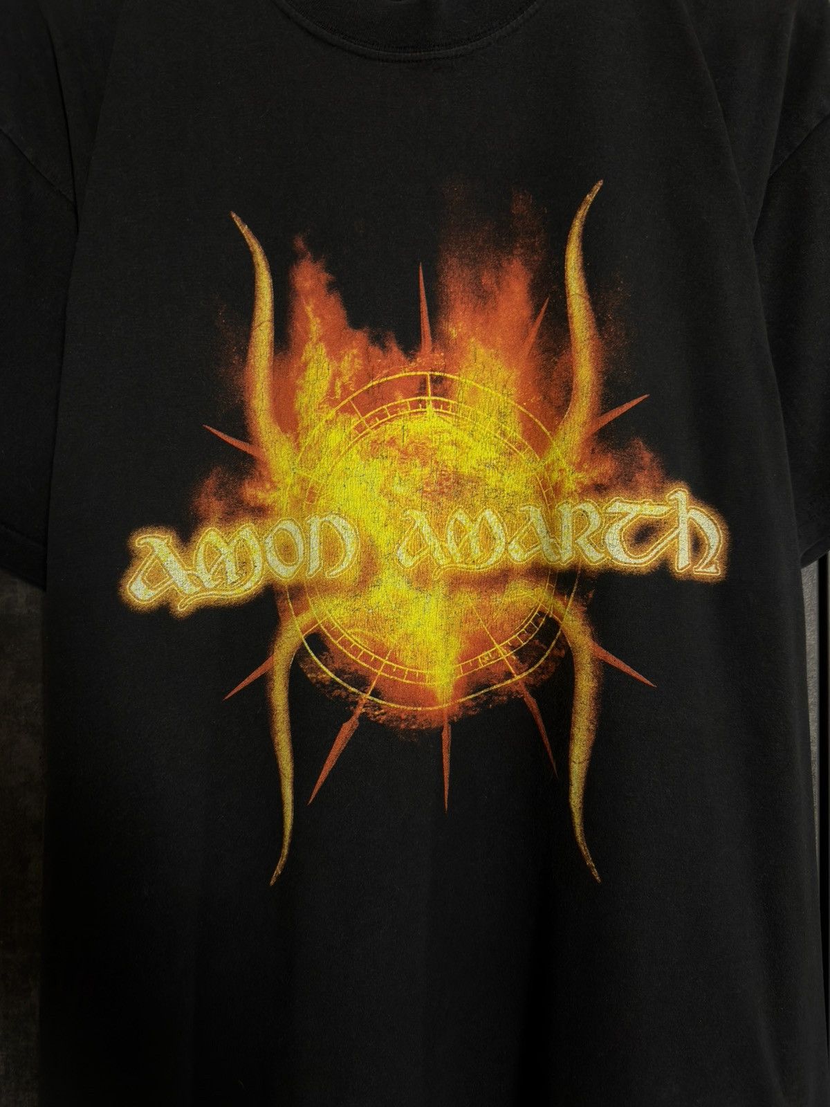 Vintage Vintage 00s Amon Amarth Tshirt Rock Band ERD Oasis Deftones Size US L / EU 52-54 / 3 - 7 Thumbnail
