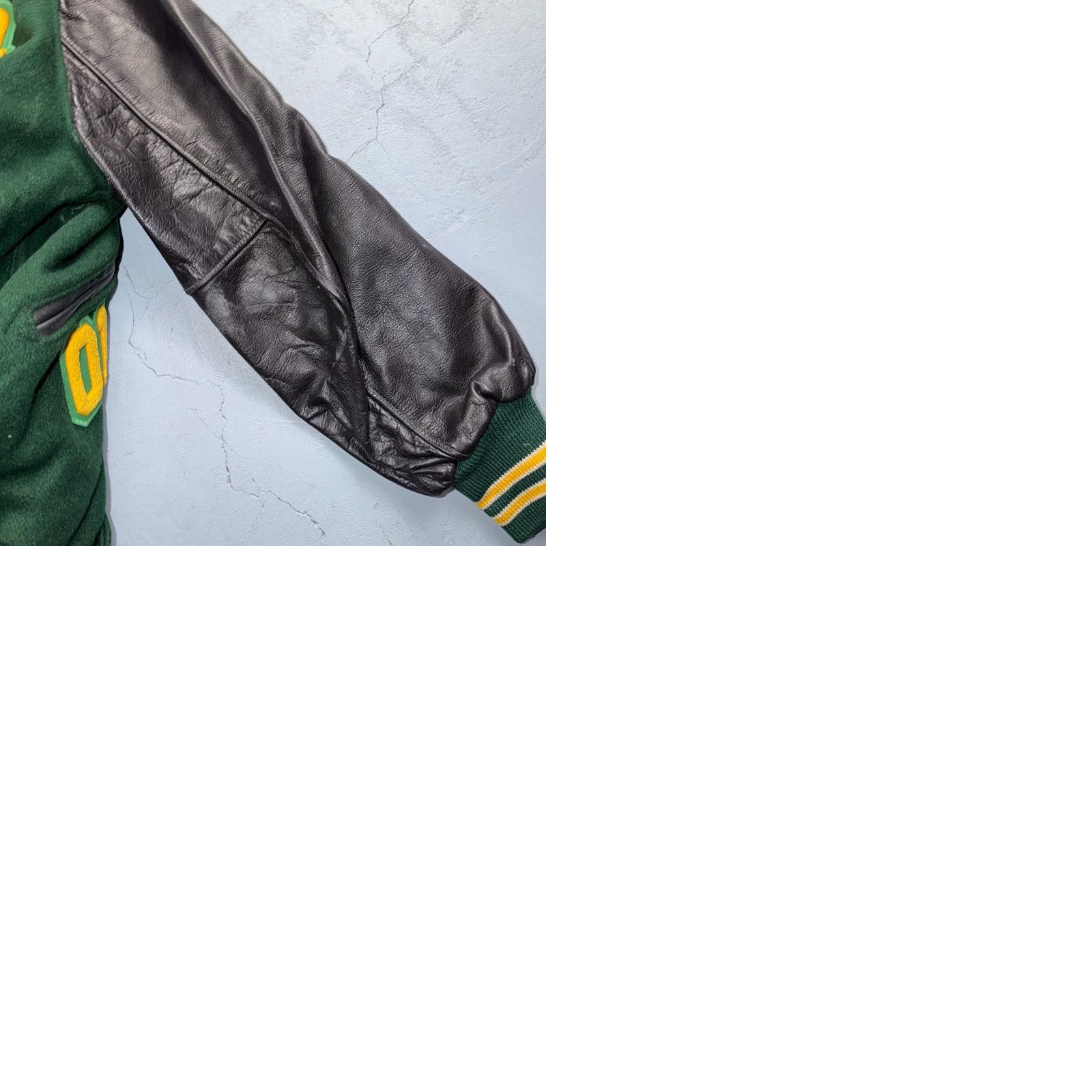 Evergreen VINTAGE Varsity Jacket 44 VTG Green Wool Leather Evergreen Plainsmen Chainstitch Mens Jacket 90s Green Size US S / EU 44-46 / 1 - 10 Thumbnail