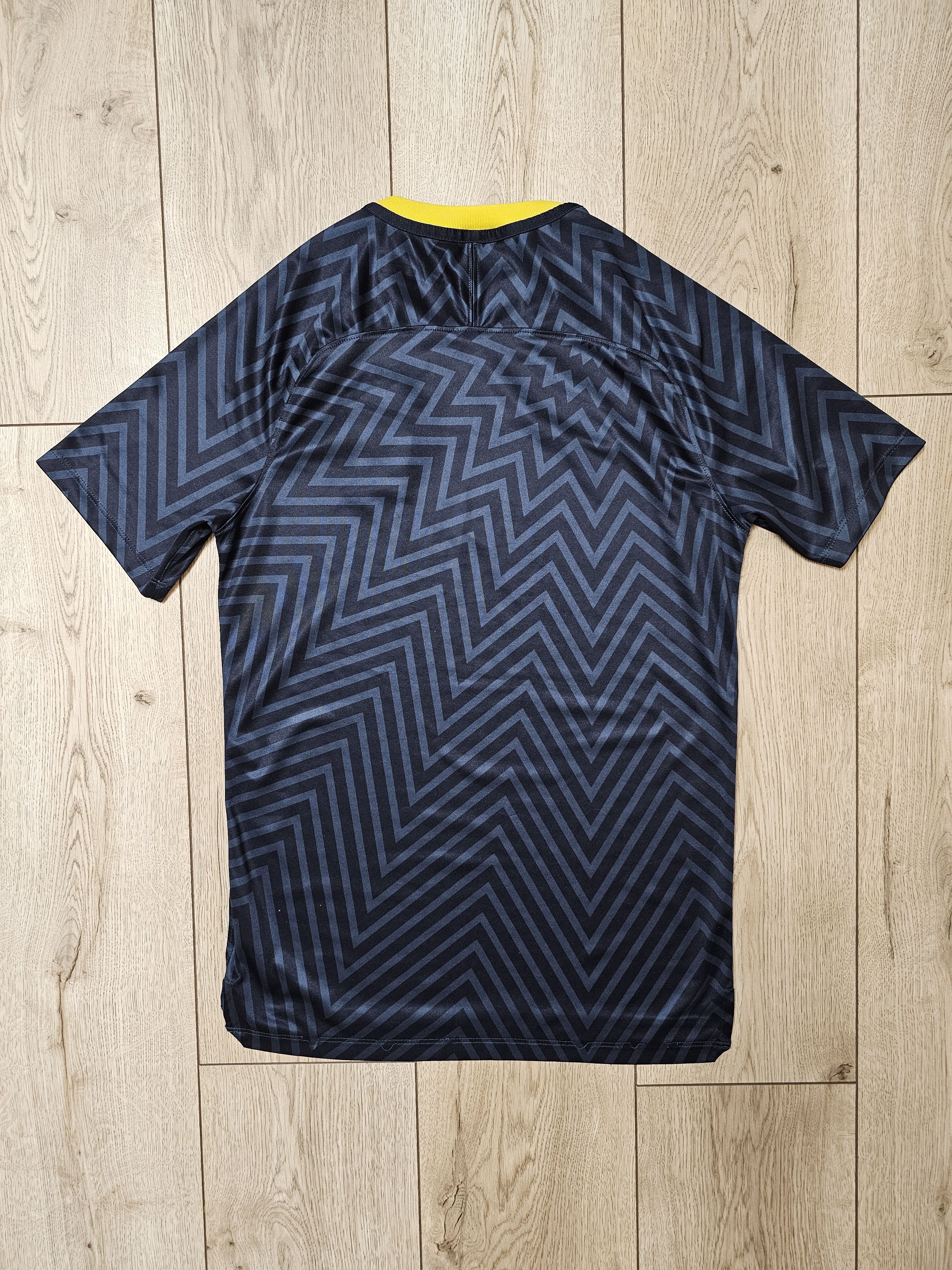 Nike BRAZIL 2018 TRAINING FOOTBALL SHIRT SOCCER JERSEY Size US S / EU 44-46 / 1 - 2 Thumbnail