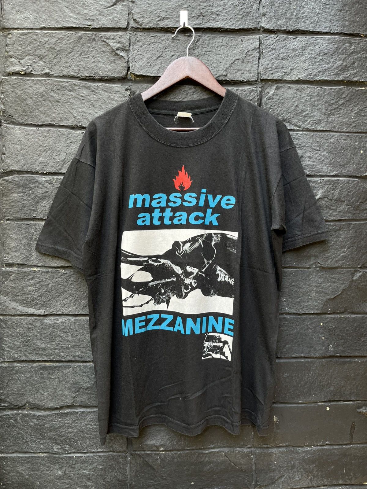 Band Tees Massive Attack Mezzanine Tour T shirt | Grailed